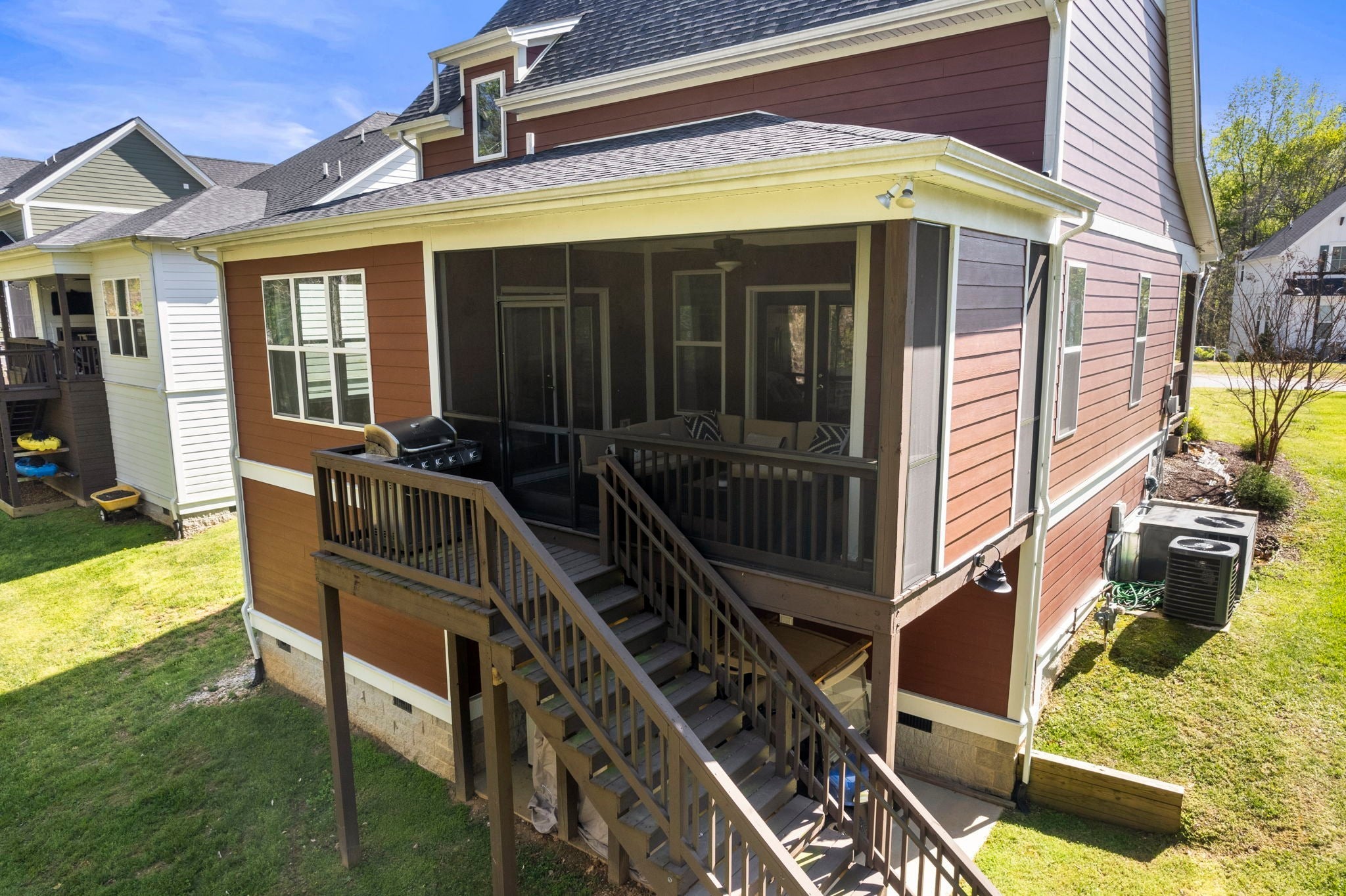 384 Evans Dr
