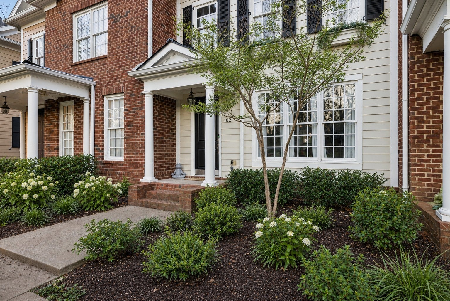 2-bed listing at 102 Pearl St, Franklin