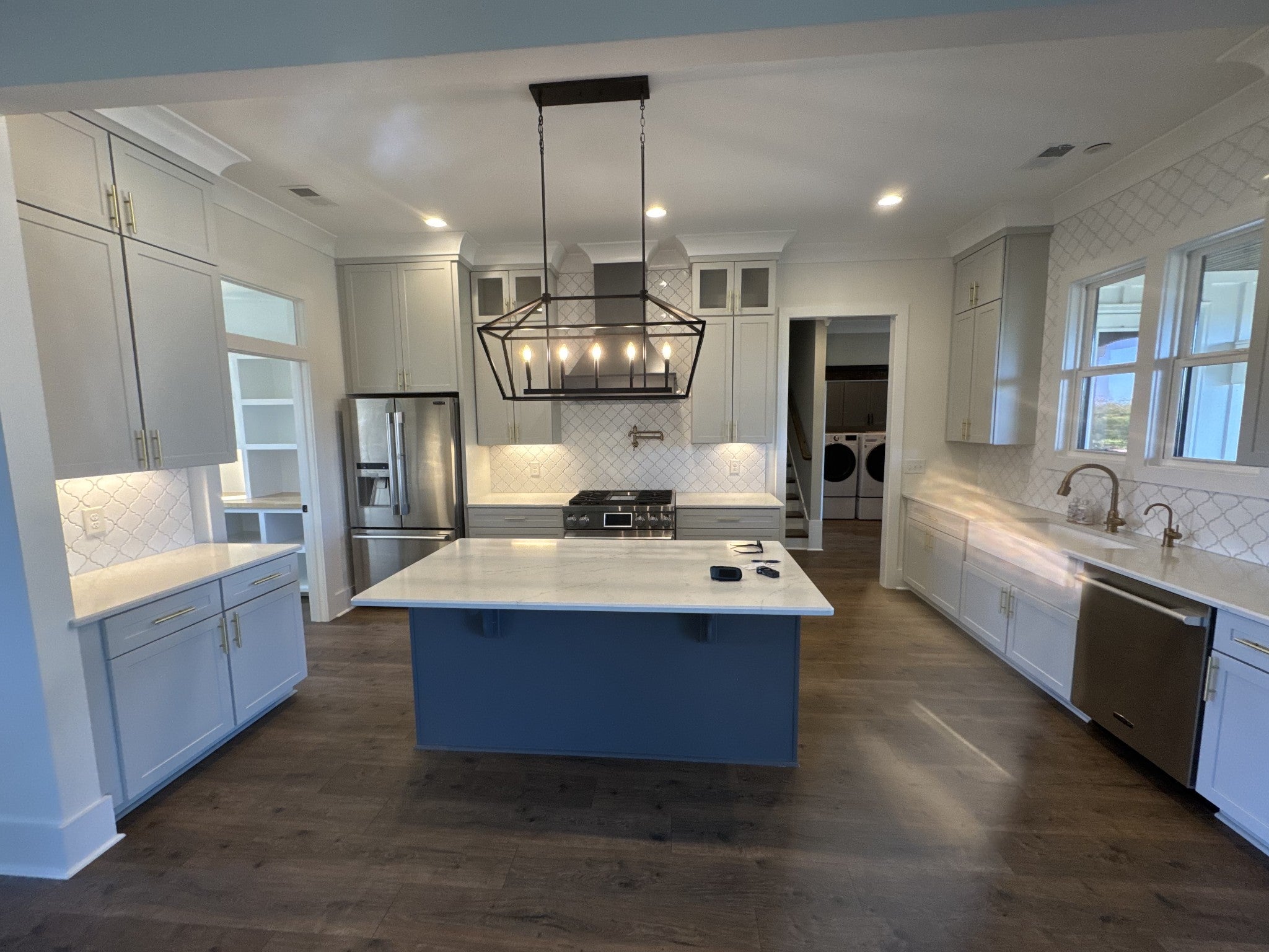 3260 Saundersville Ferry Rd