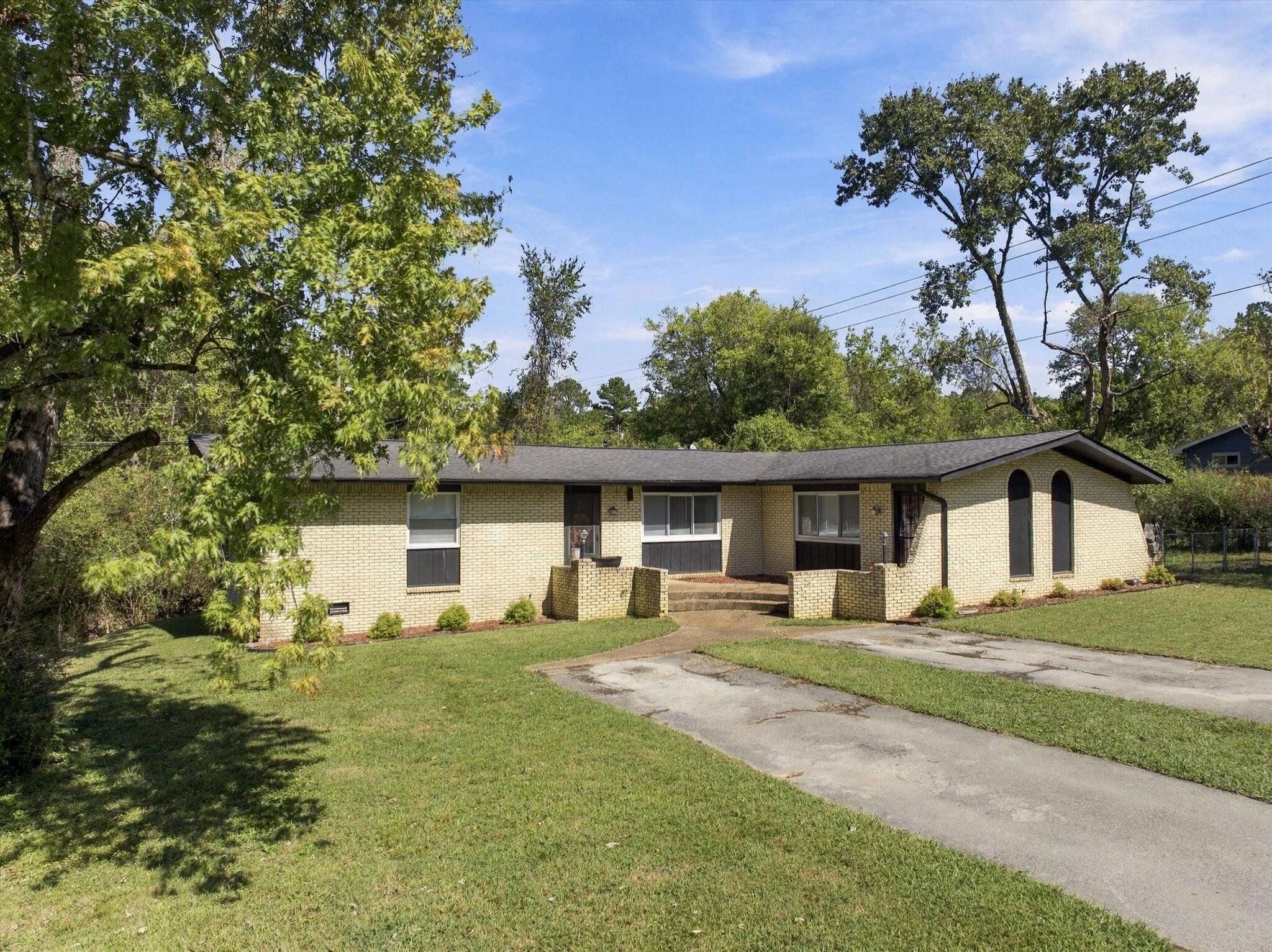 7749 Holiday Hills Circle