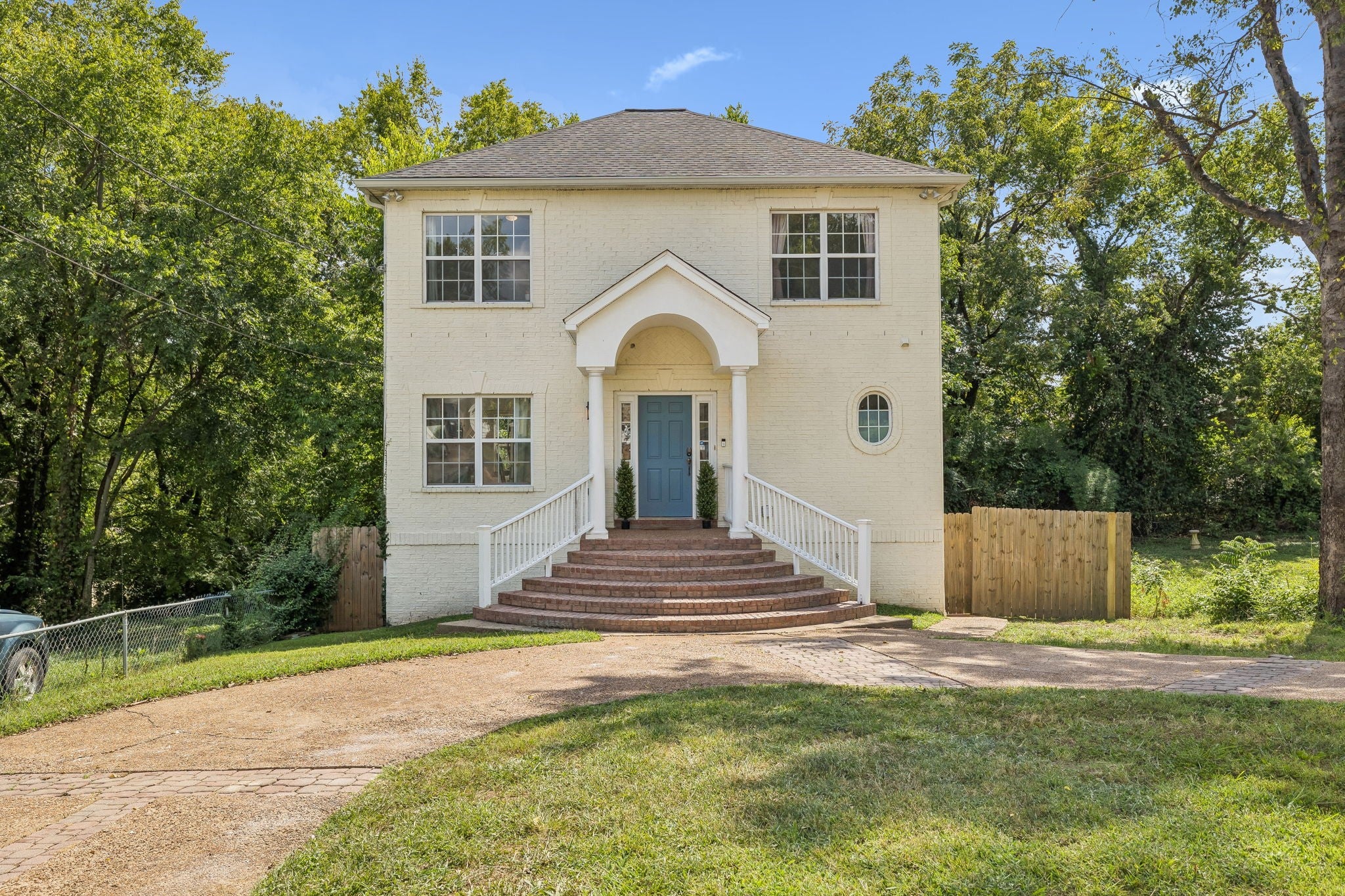 3-bed listing at 517 Elgin St, Nashville