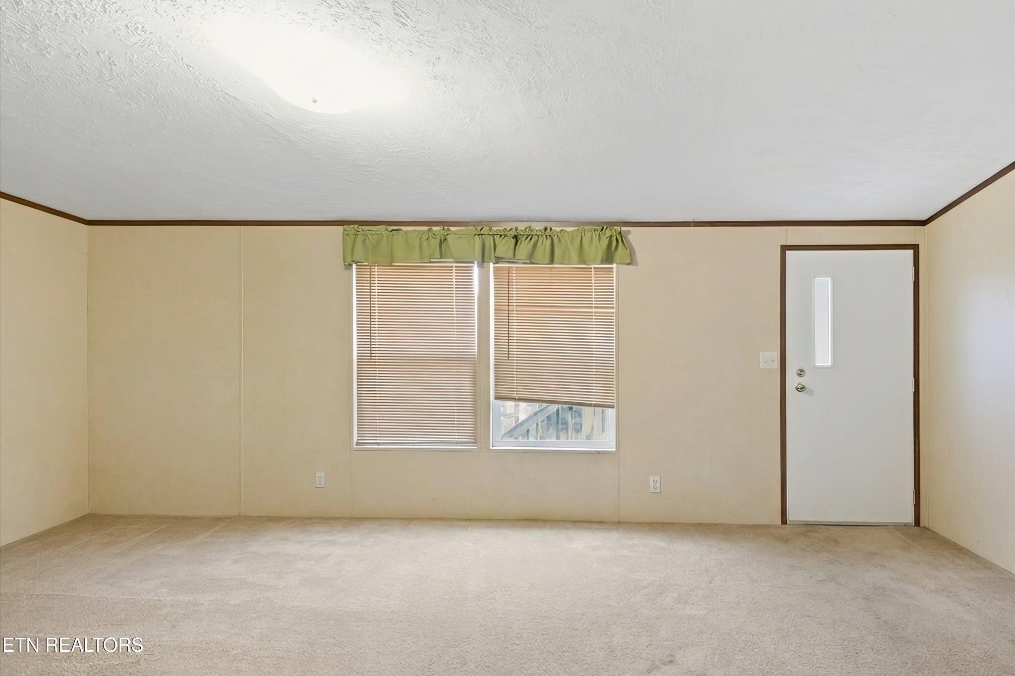 2124 Rainwater Rd