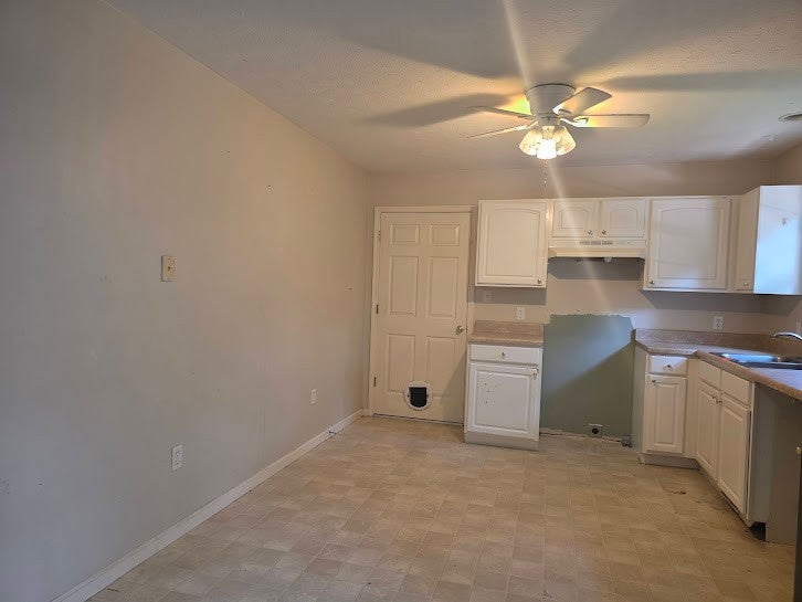 4138 Mitchell Weaver Rd