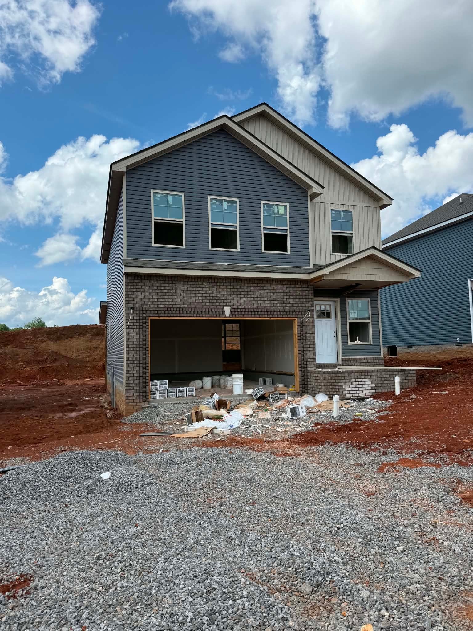 317 Cardinal Creek