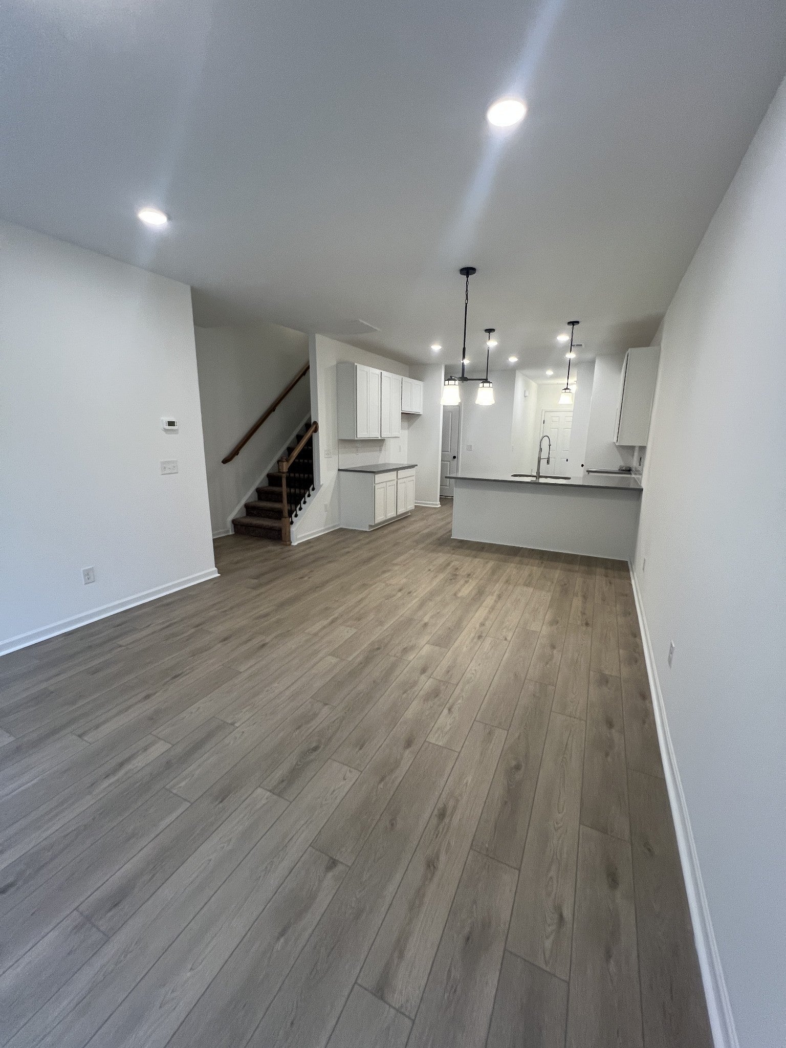1225 Bronte Dr