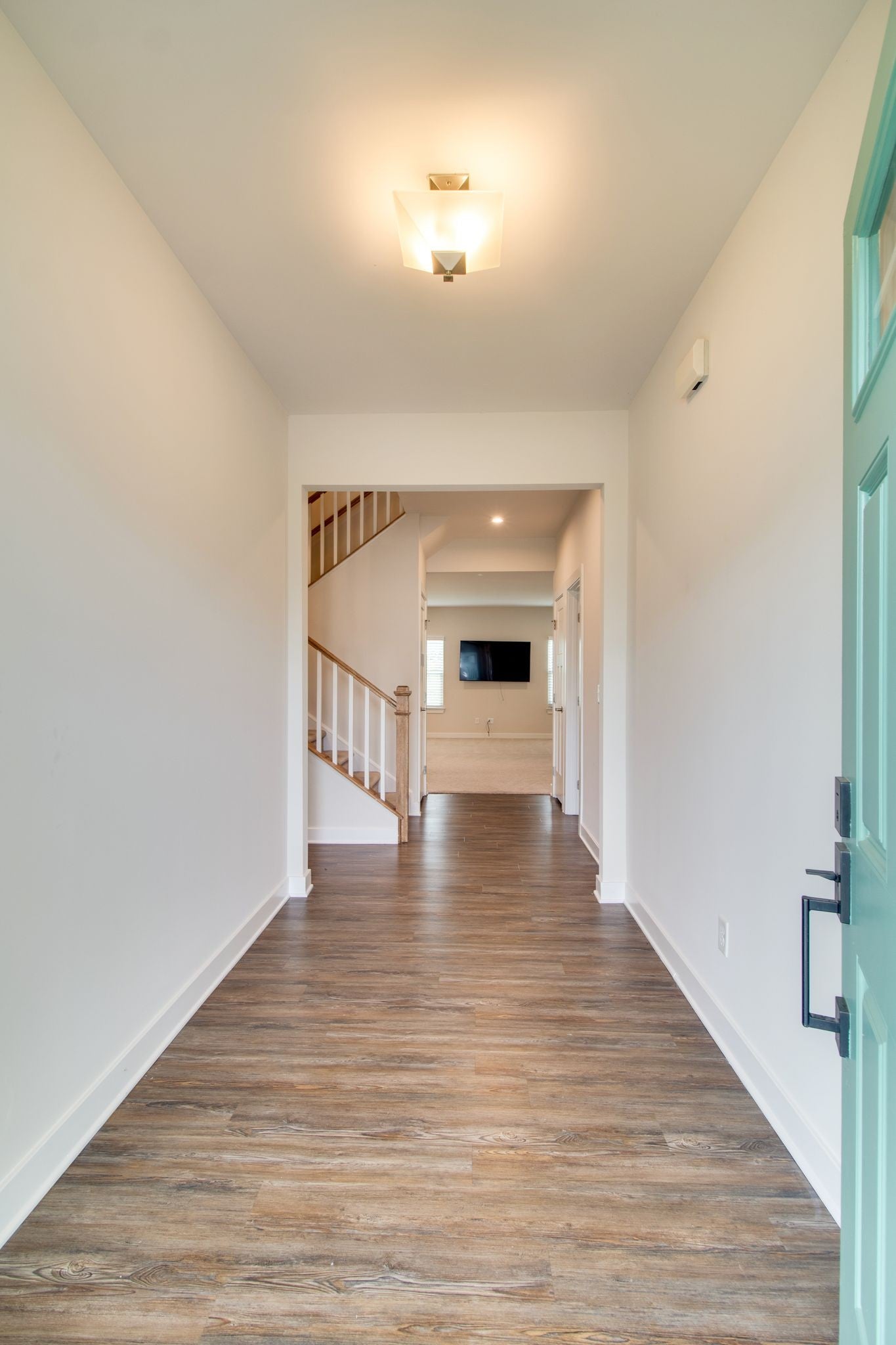 806 Mill Tree Ct