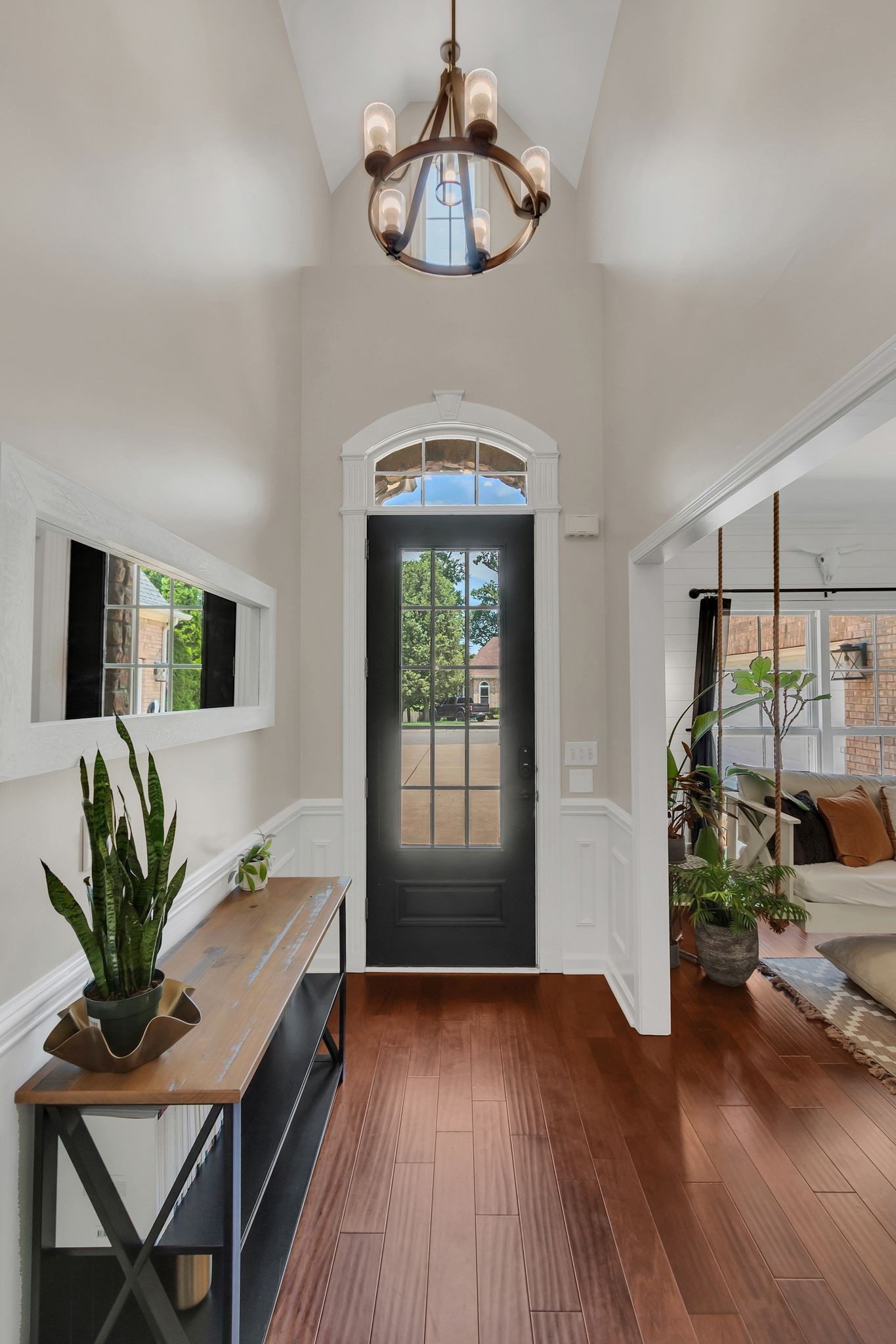 1016 Nealcrest Cir