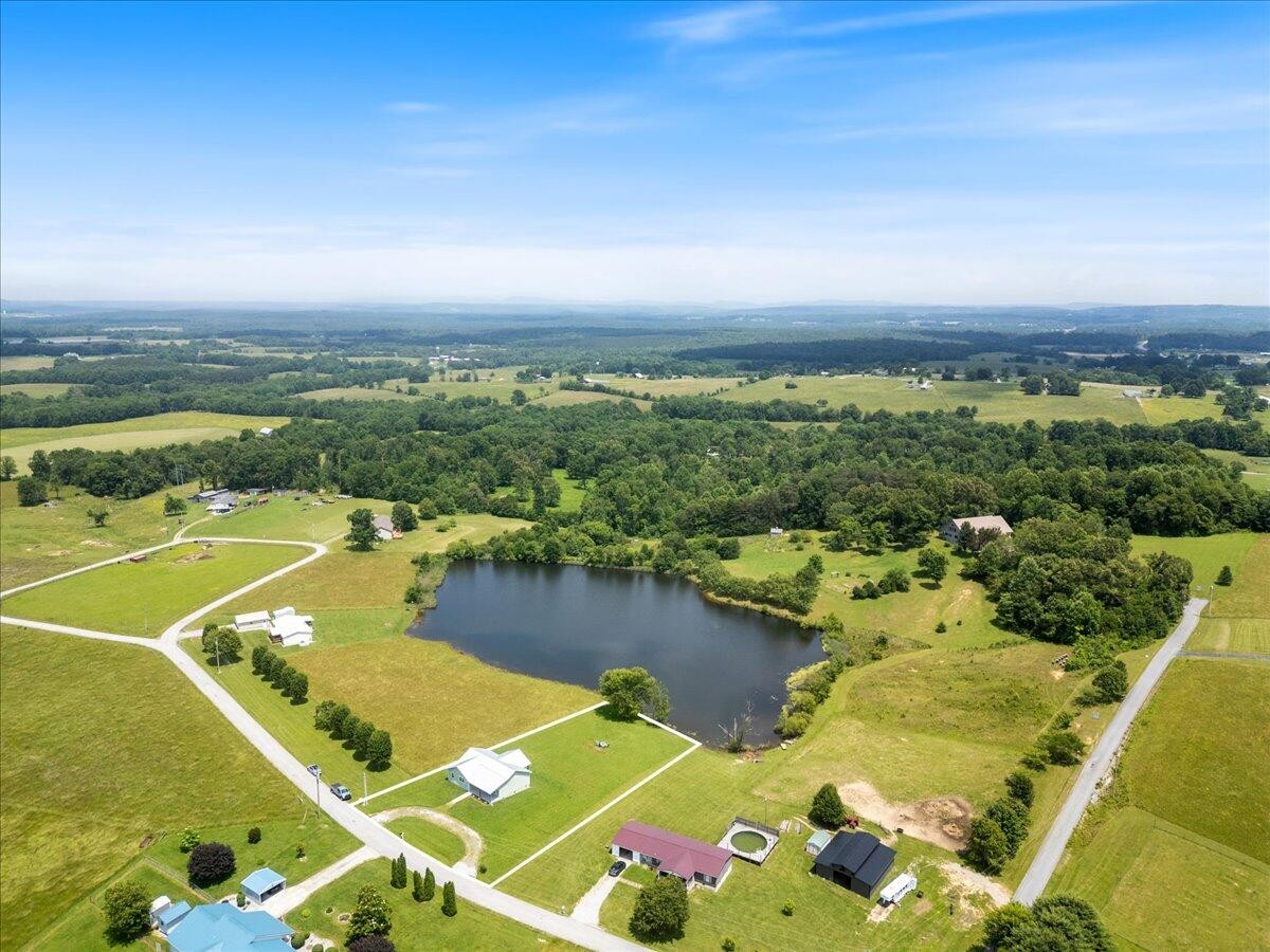124 Rolling Meadows Road