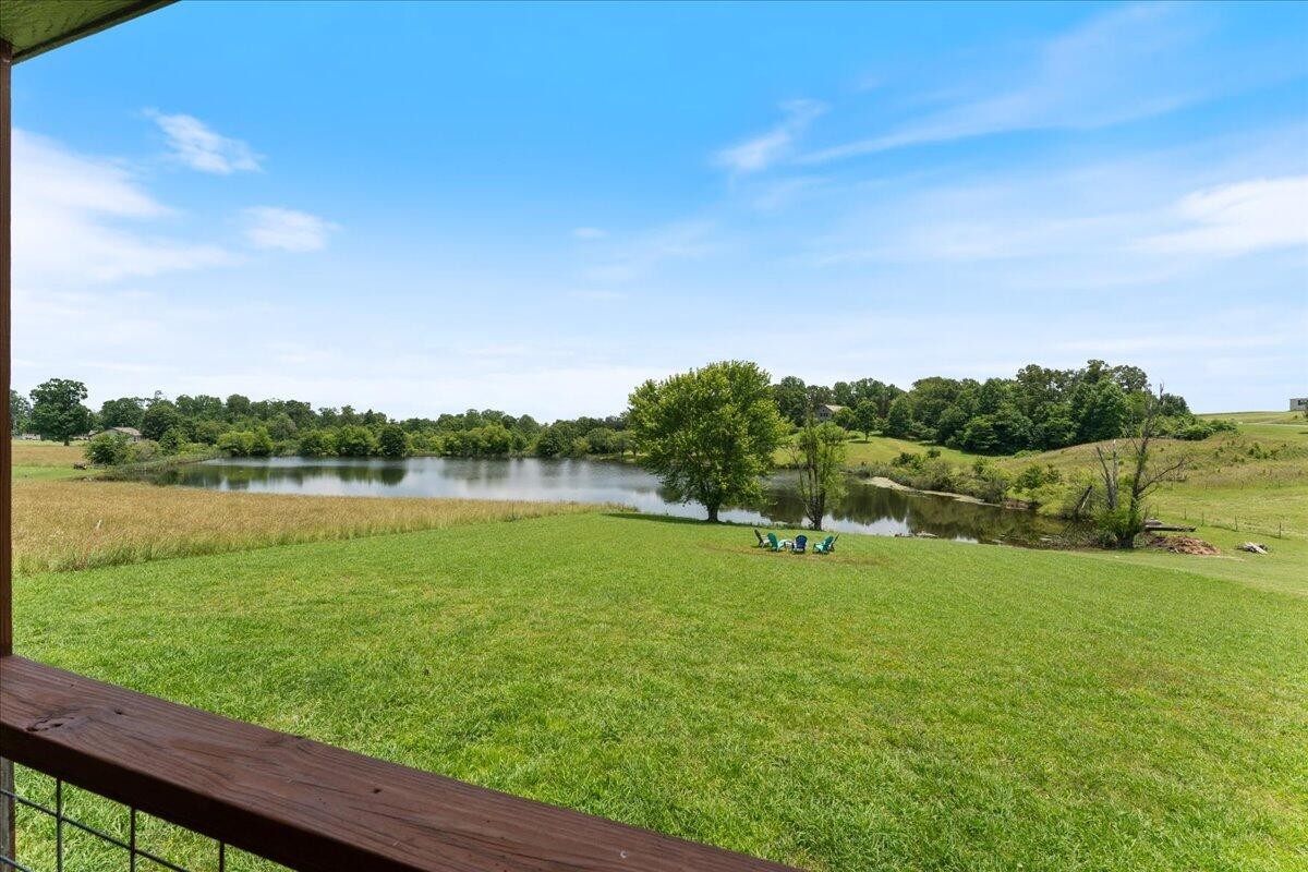 124 Rolling Meadows Road