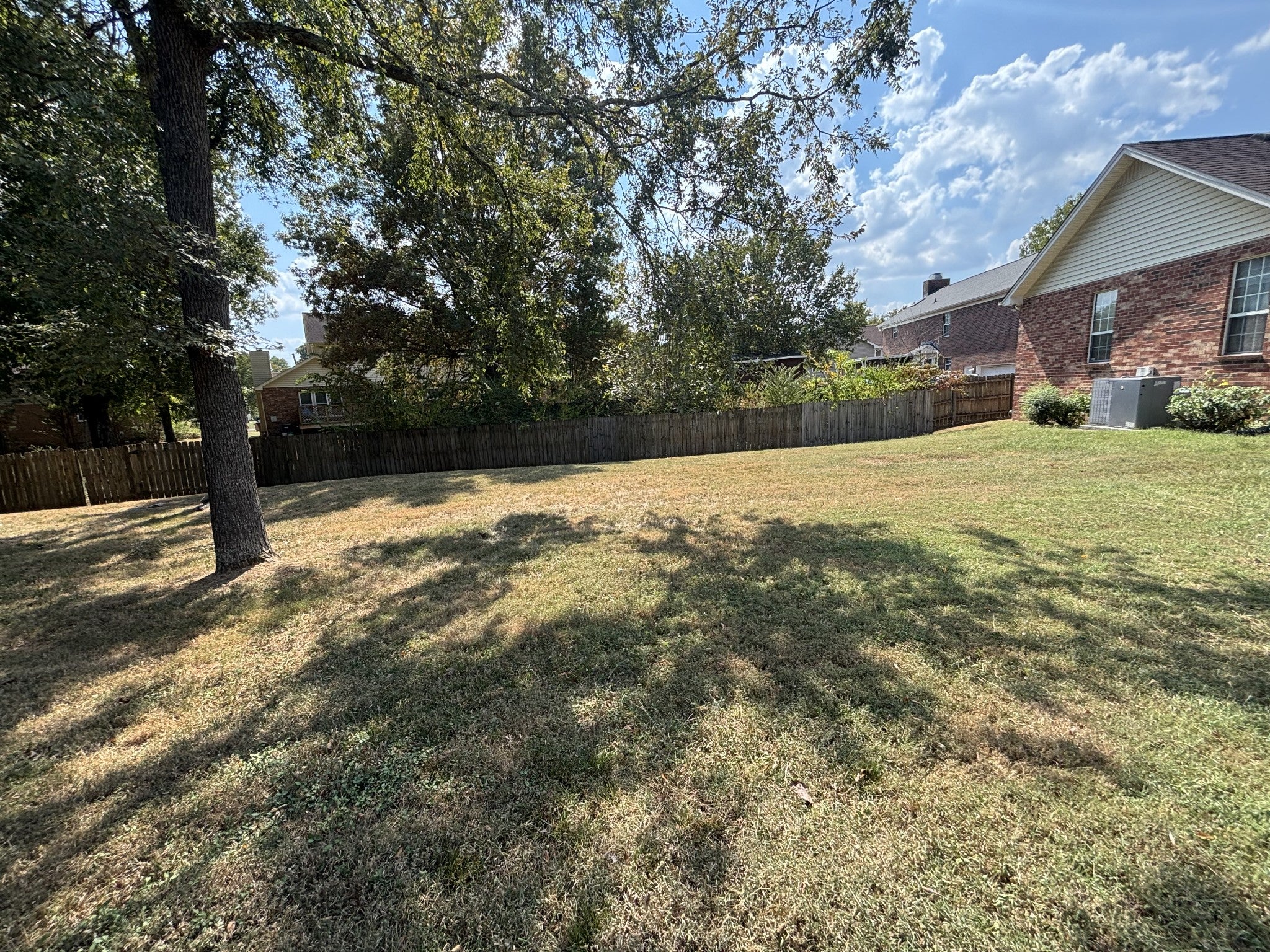 3921 Hillshire Dr