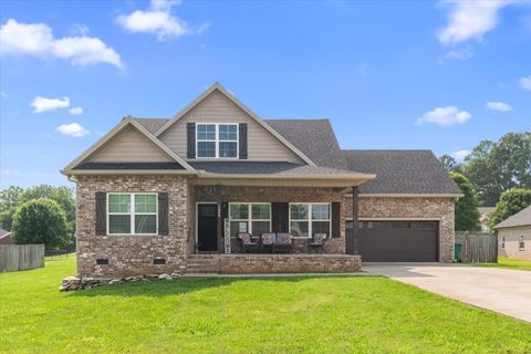 1020 Corey Dr Lewisburg TN 37091