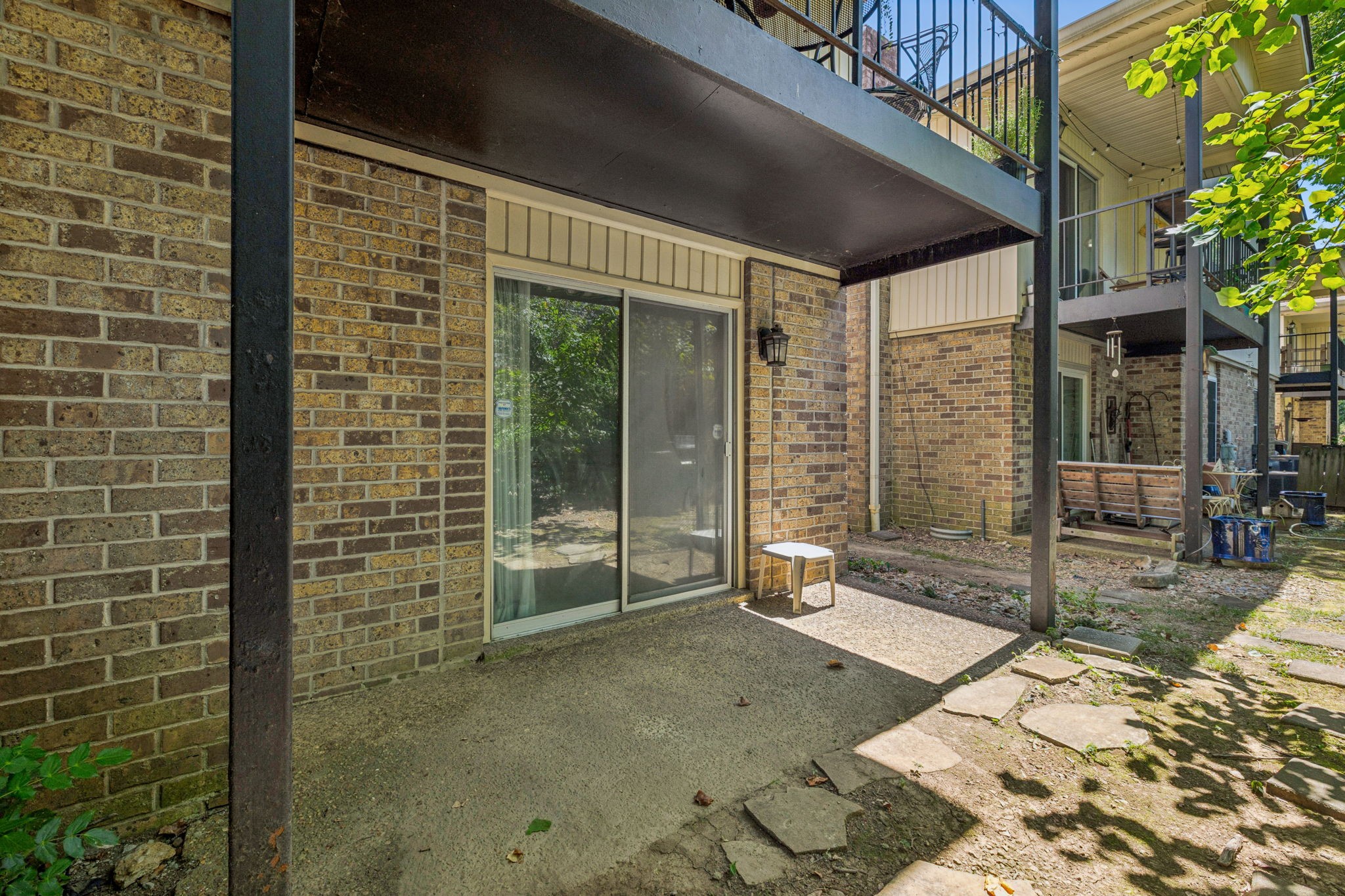 2116 Hobbs Rd N11
