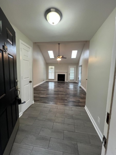 3300 Calais Cir