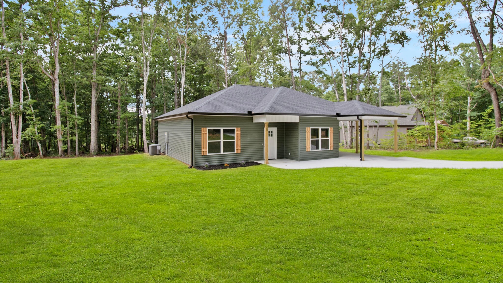 1407 Mountain View Road