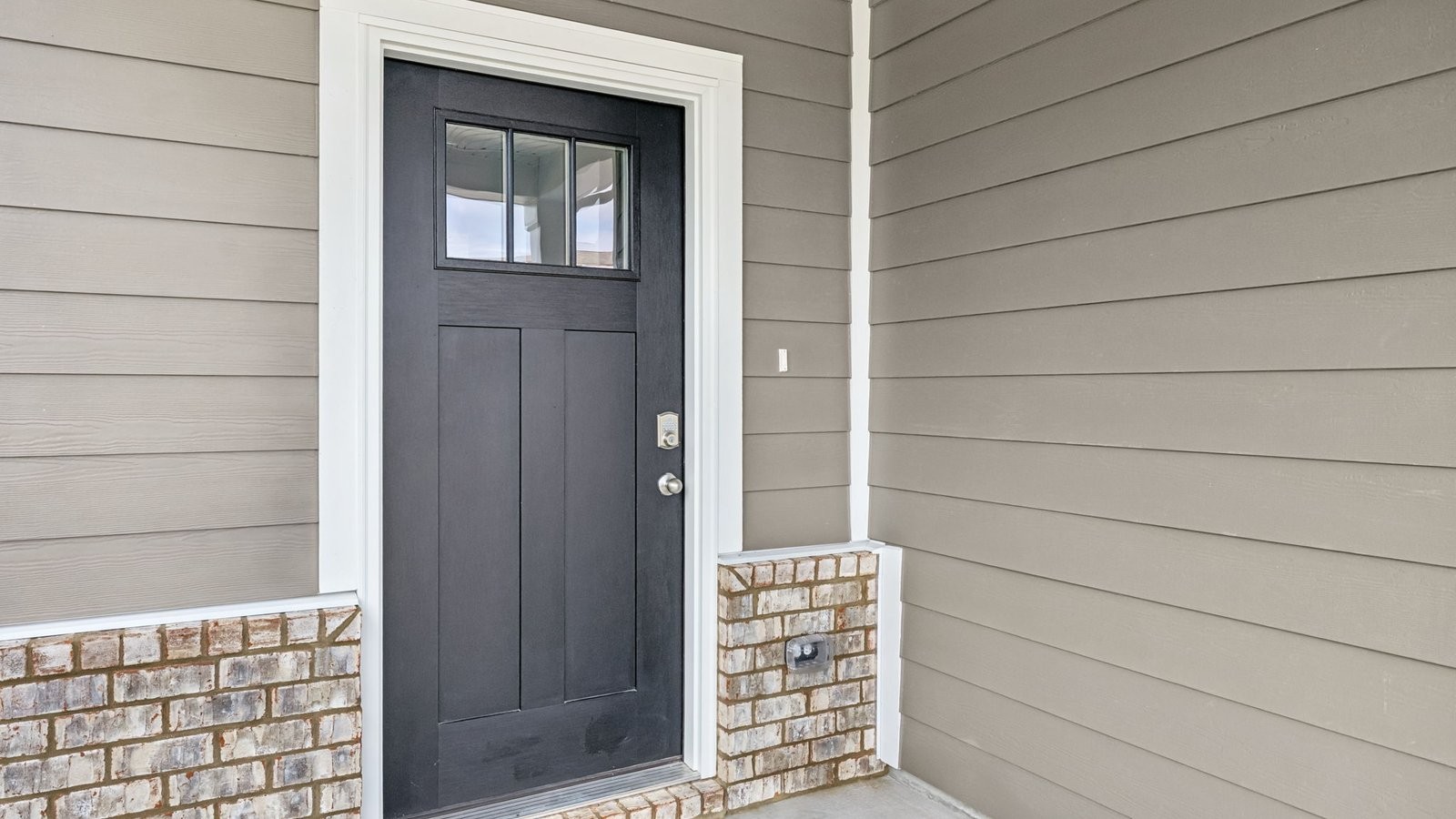 4915 Sandringham Lane