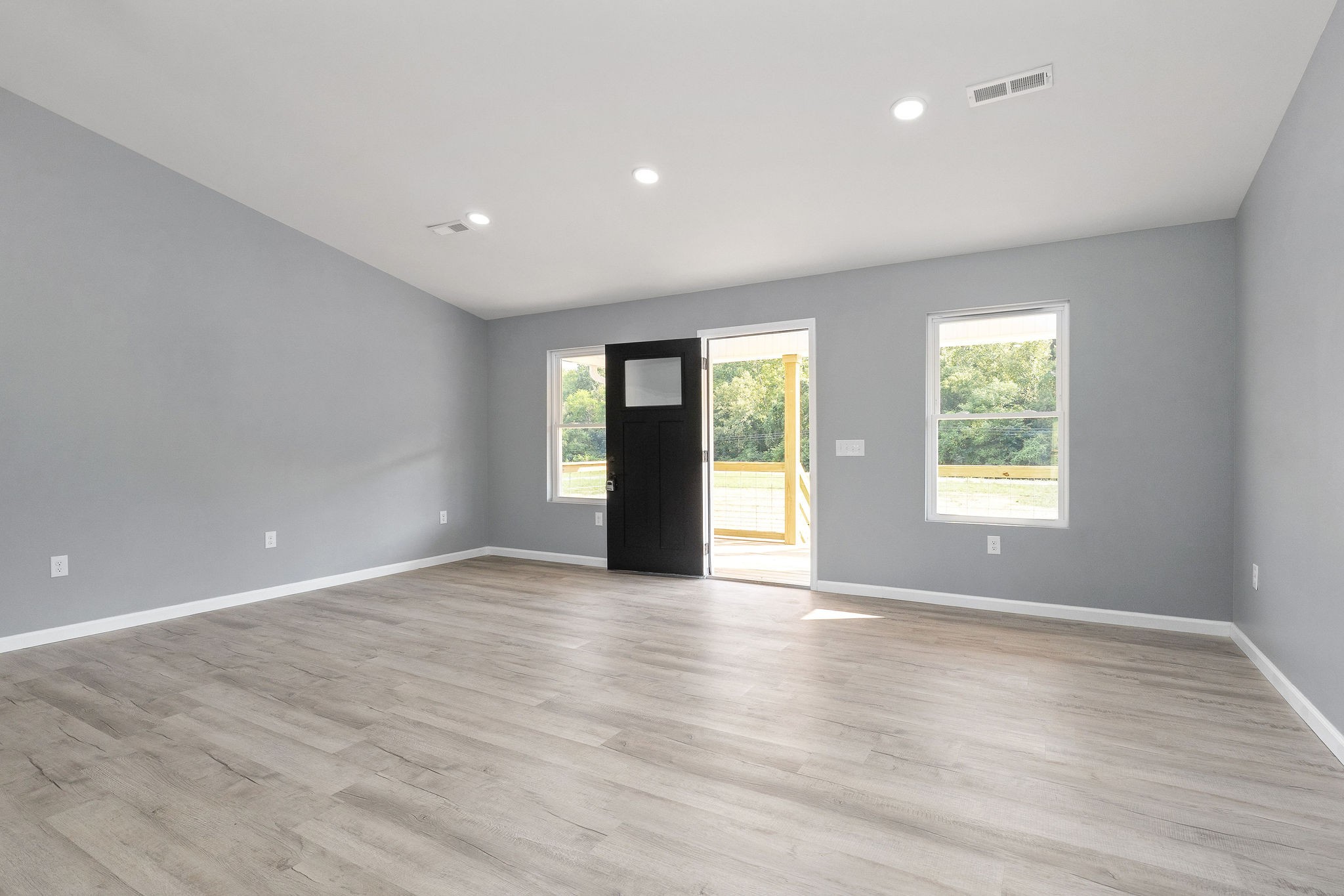 420 Salt Lick Creek Rd