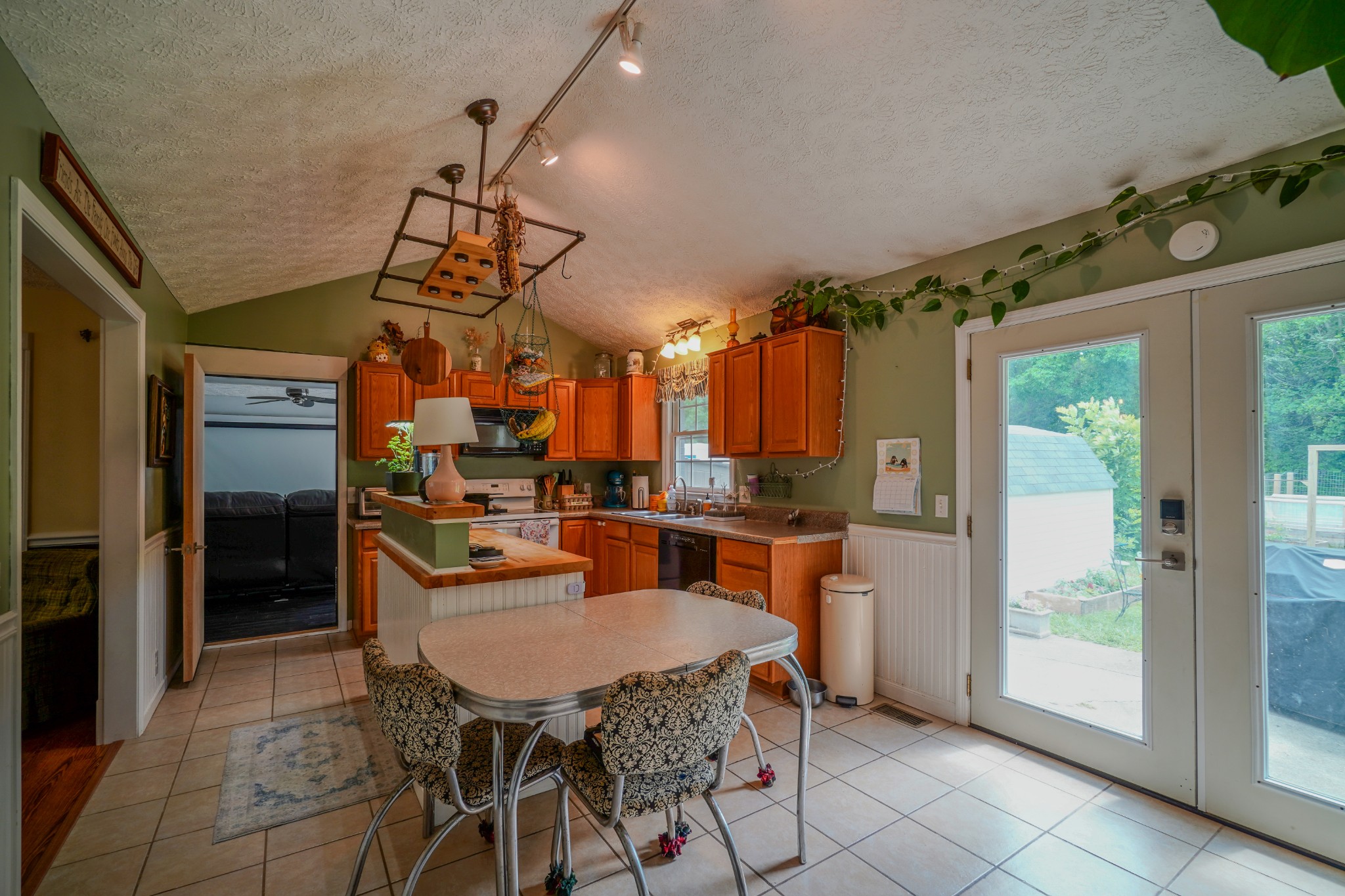 Middle Tennessee Properties 4 4017 Highland Dr
