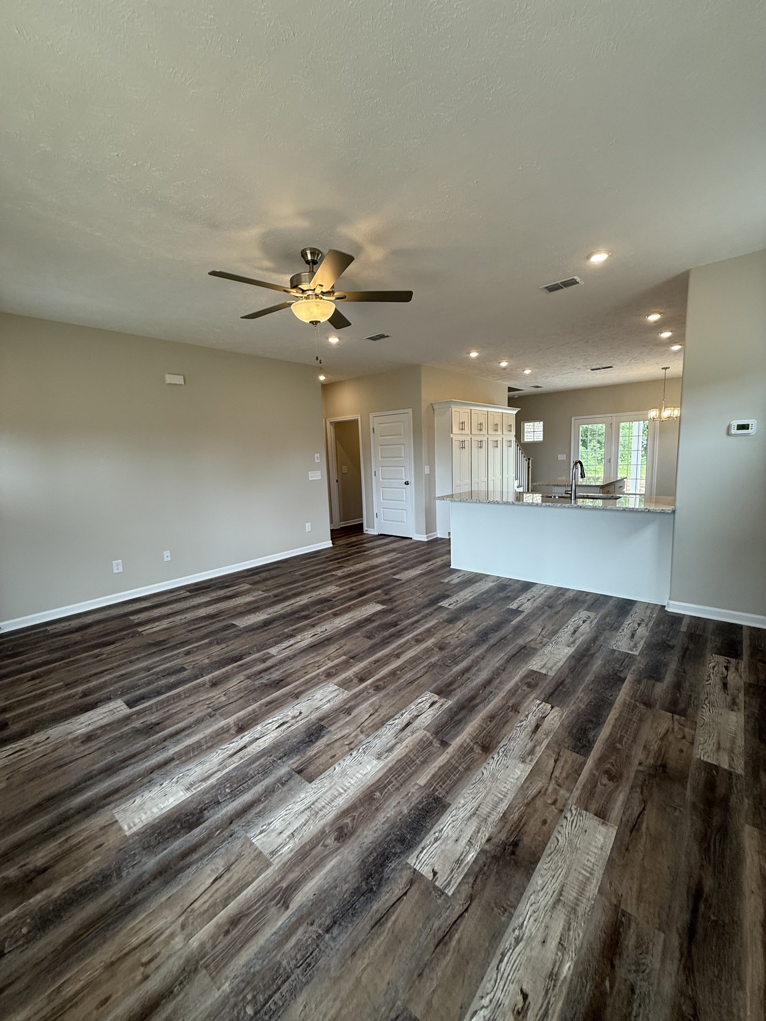 200 Reynard St