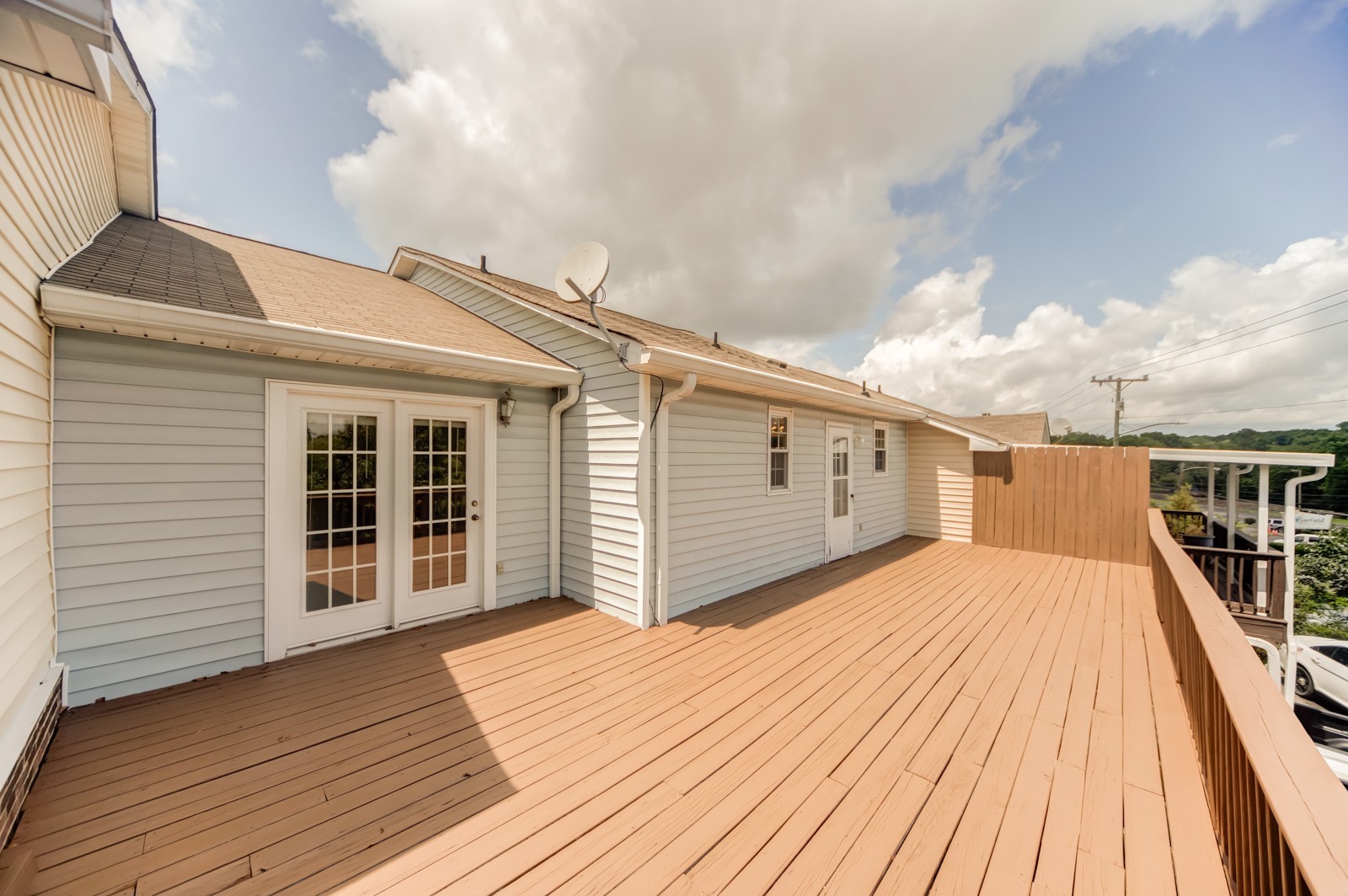 29 Rolling Meadows Dr