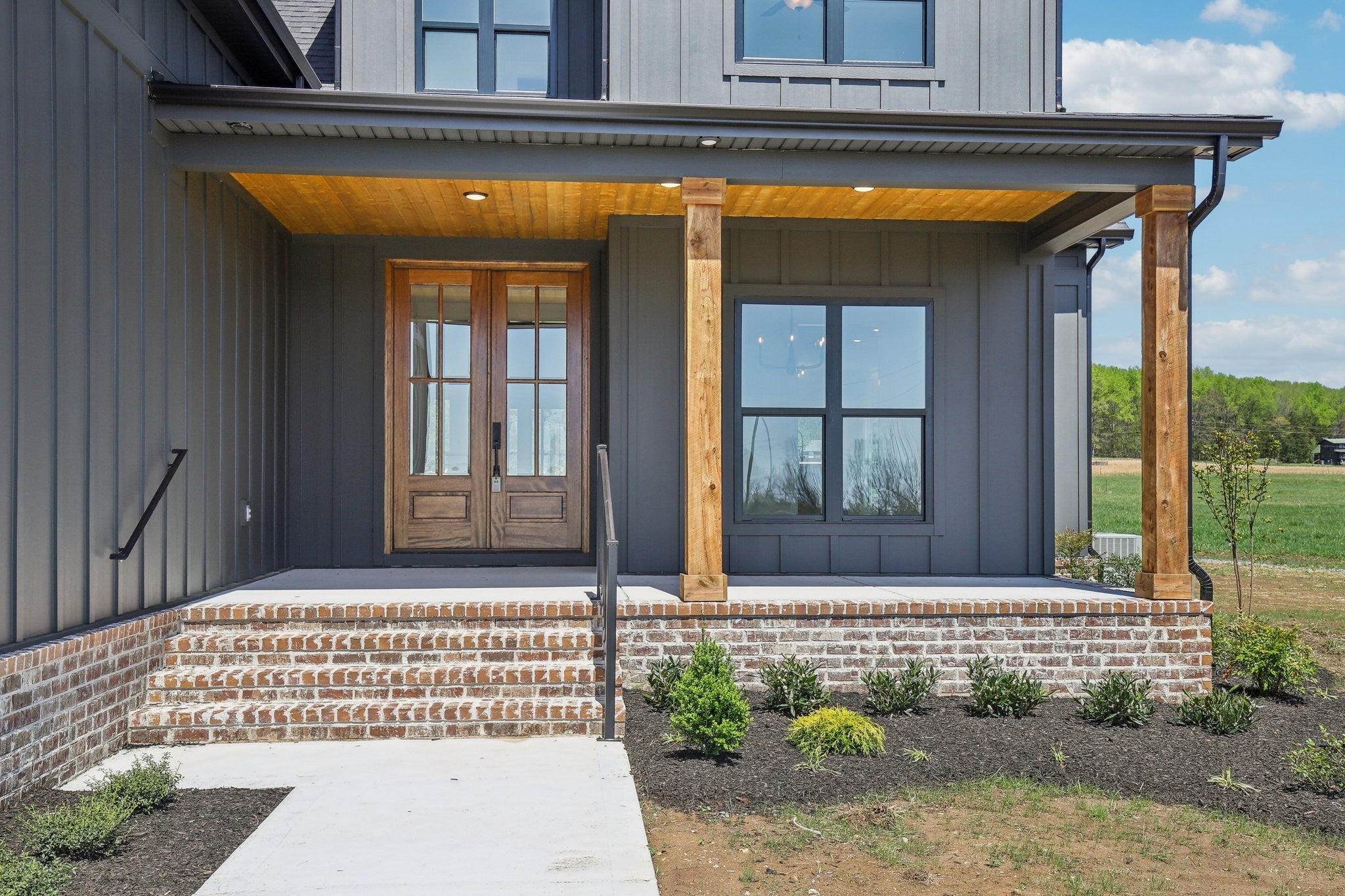 3261 Sulphur Springs Rd