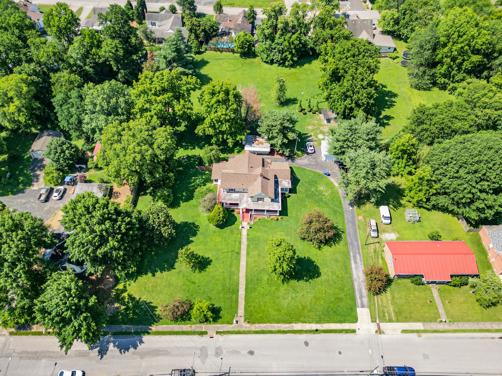 205 Hay Long Ave