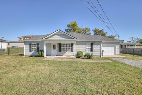 102 Saddlewood Dr Shelbyville TN 37160