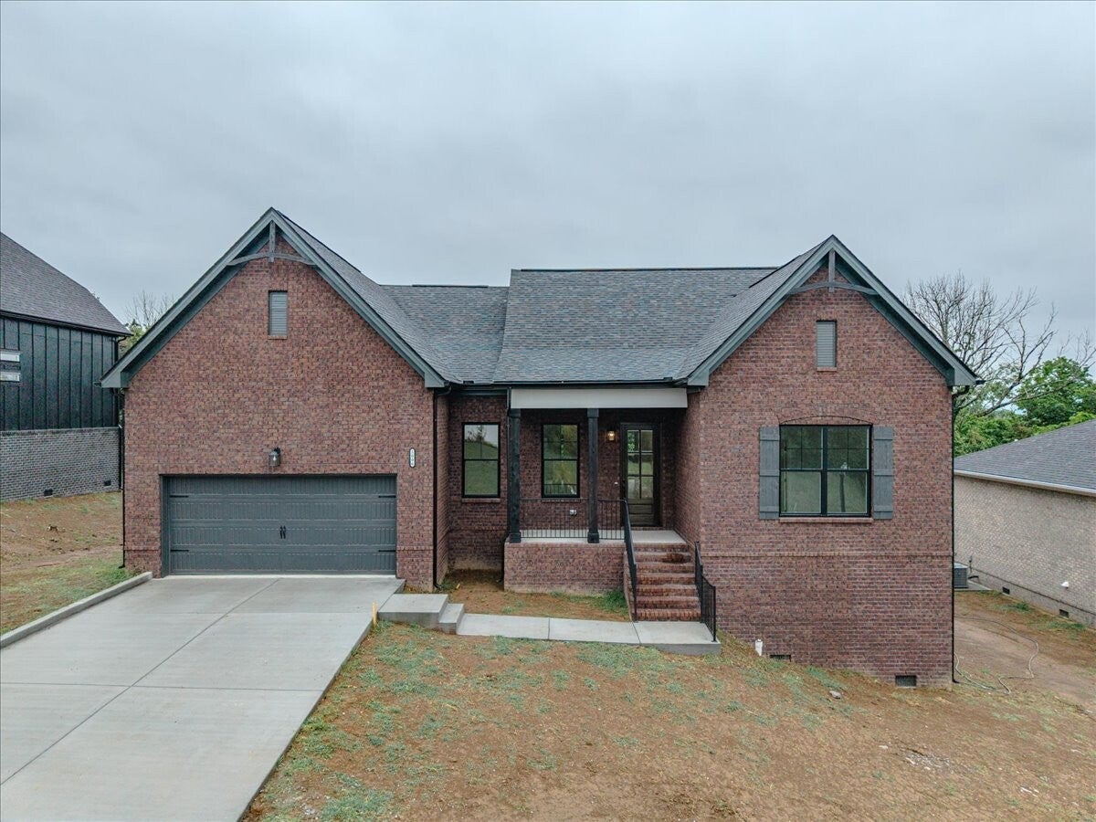 201 Sydney Dr
