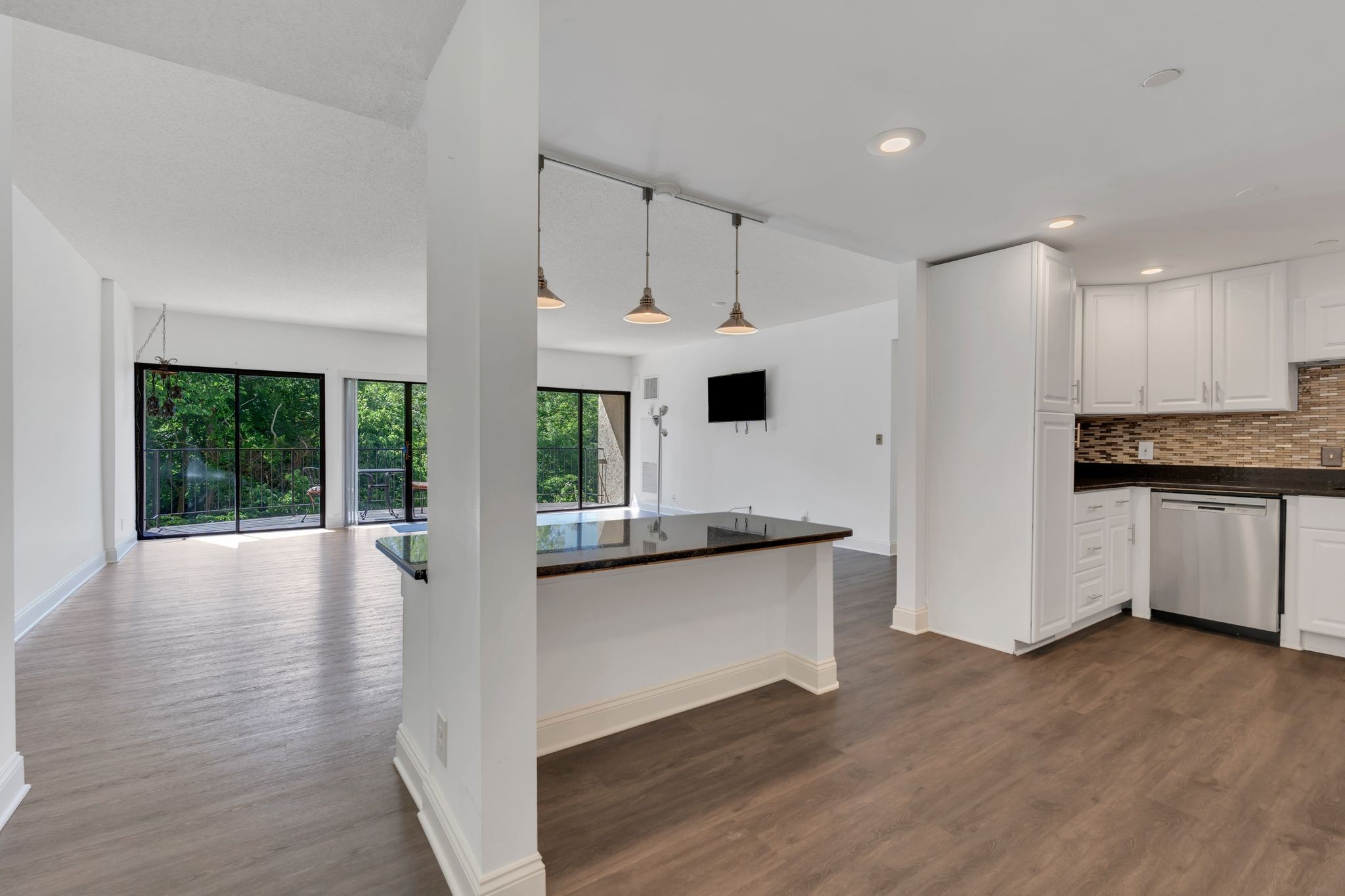 6666 Brookmont Terrace 307