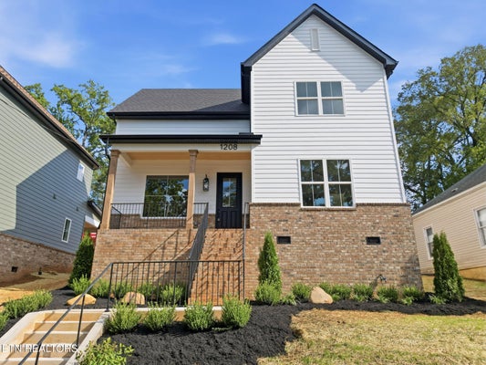 1208 VALLEY AVE, KNOXVILLE, TN 37920 - Image f8ed4bae32940bd0c5d6d2d7c1e0ed13/1261787355