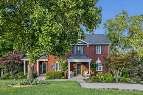 508 Spinnaker Ct Smyrna TN 37167