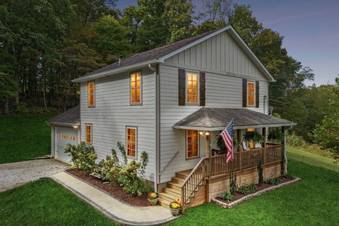 1244 Westfield Rd Dickson TN 37055