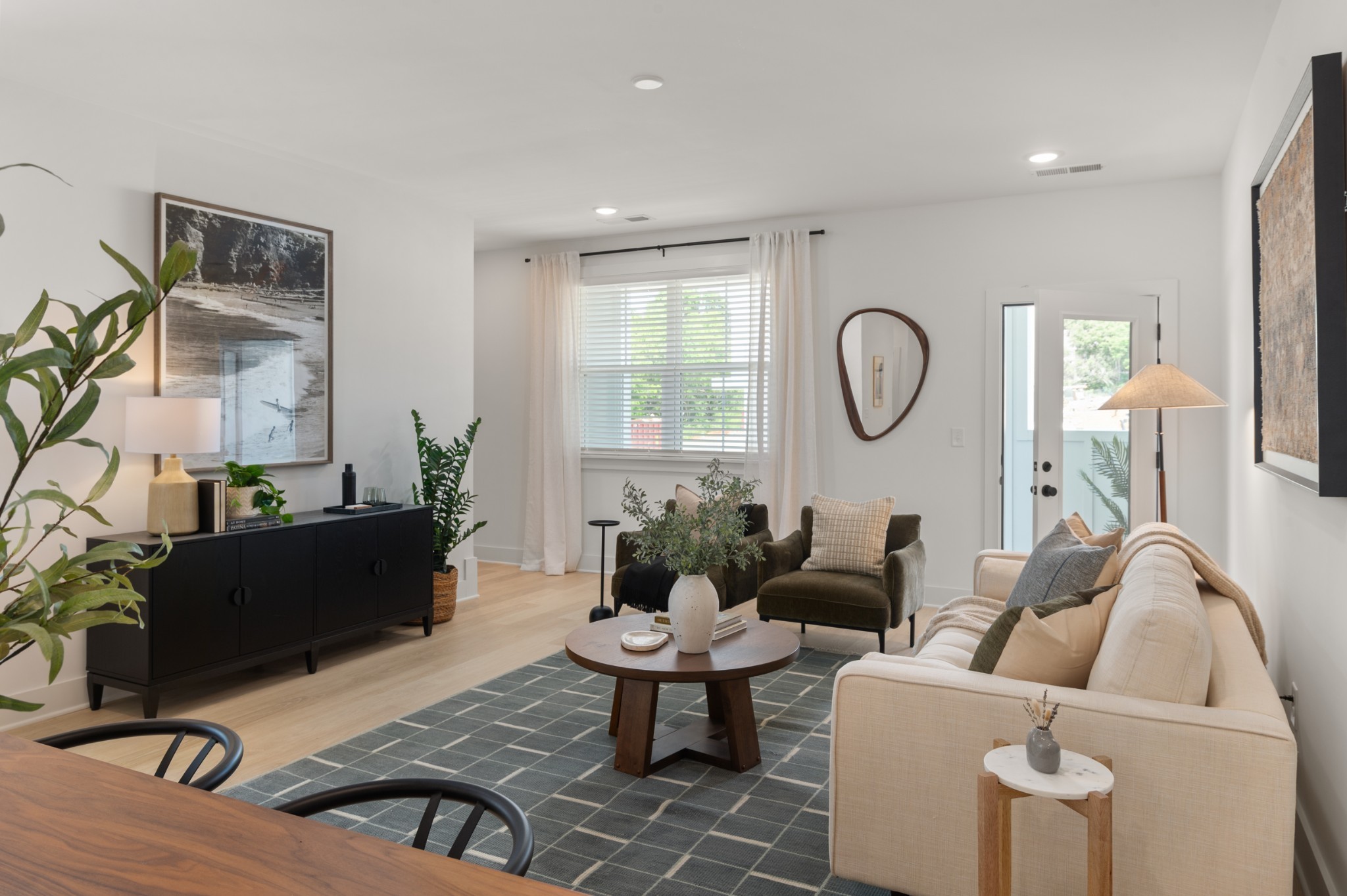 3324 Conviser Dr