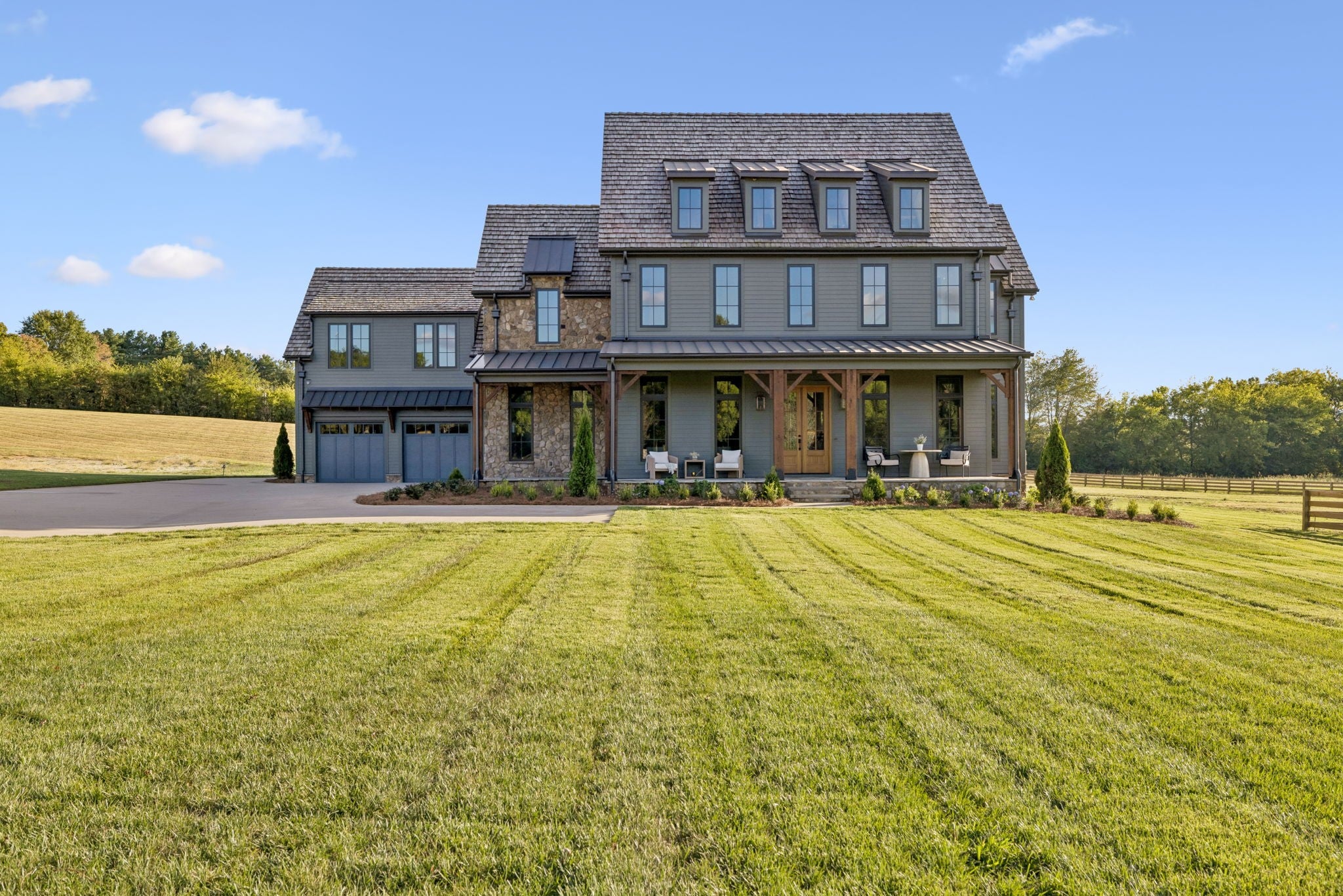 4015 Baileys Cove Ct
