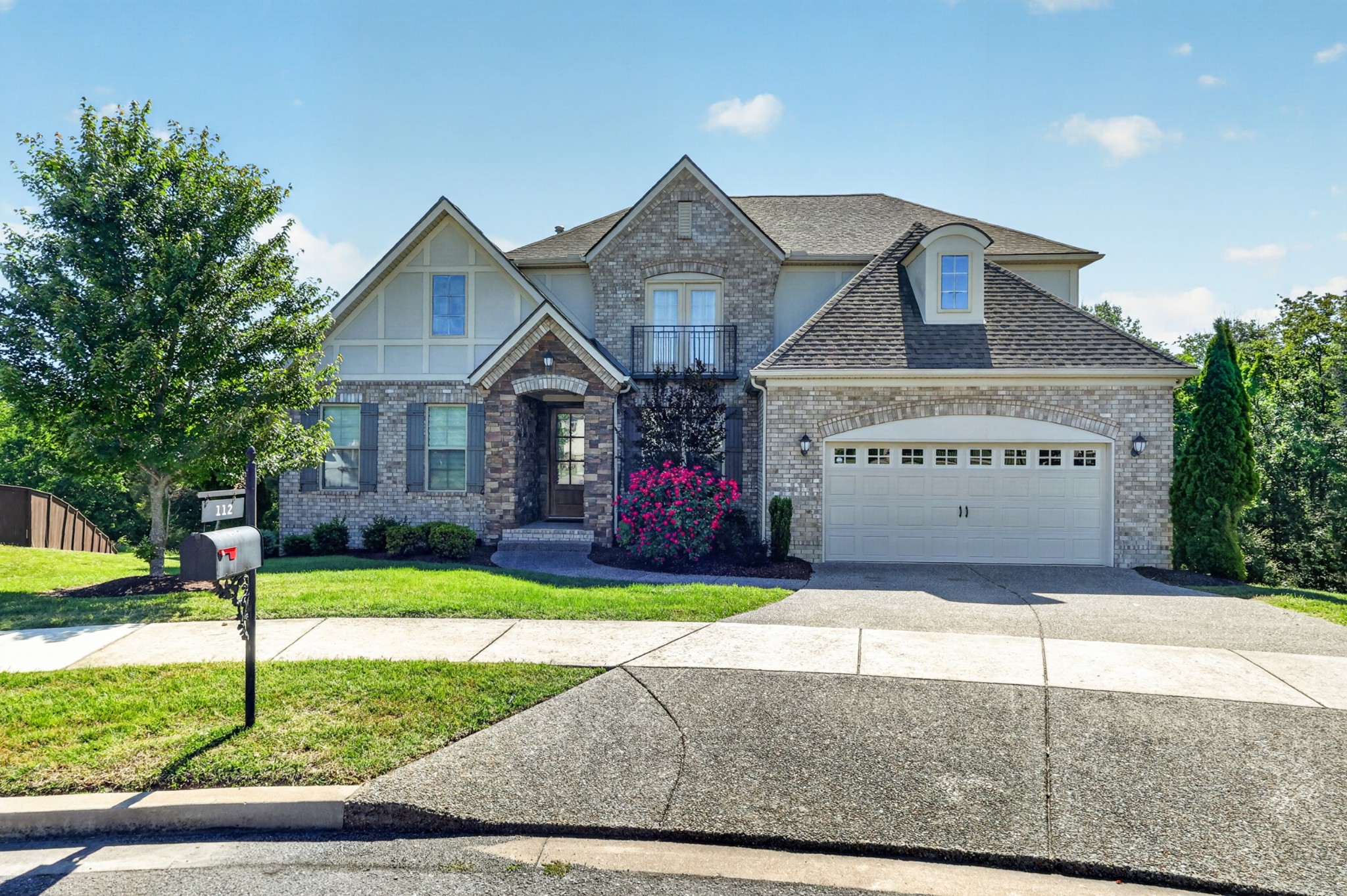112 Crockett Ct