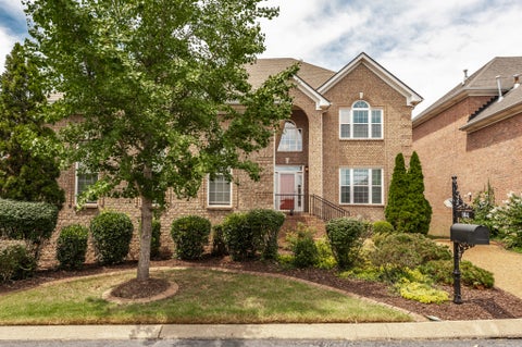 Photo of 104 Newport Cir, Hendersonville, TN 37075 (MLS # 3319032)