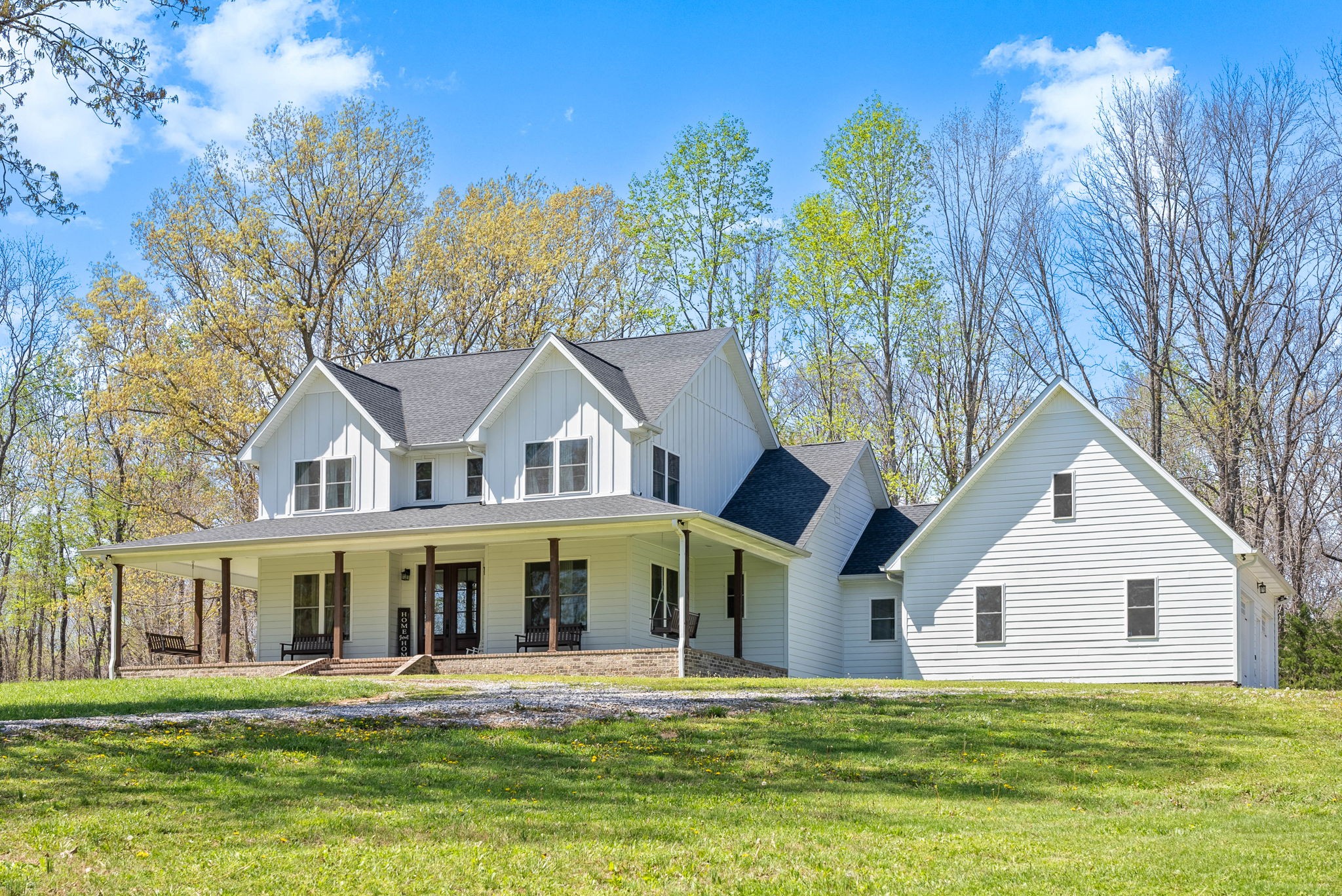 234 Davis Ln