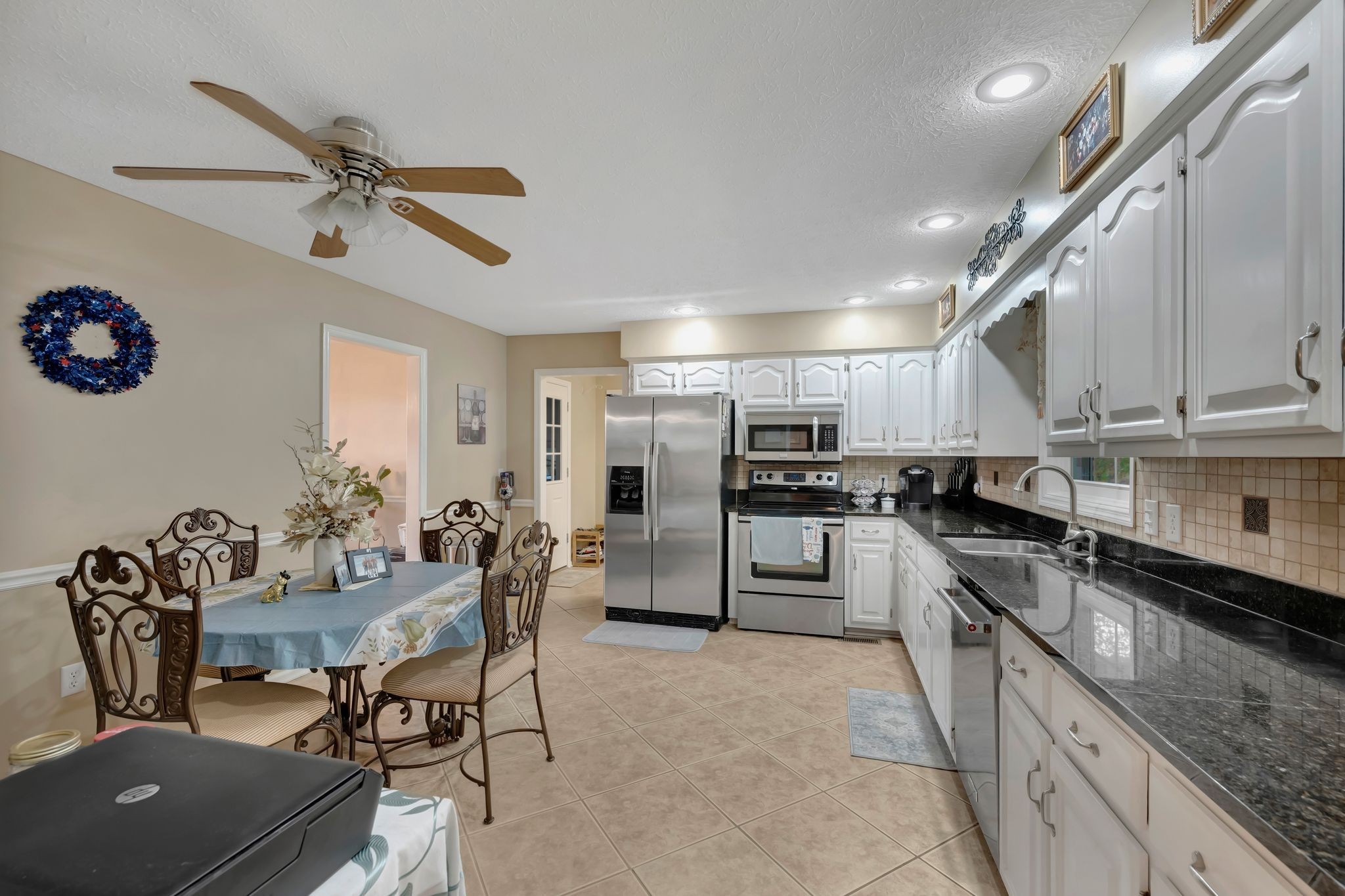 2700 Canoe Branch Rd