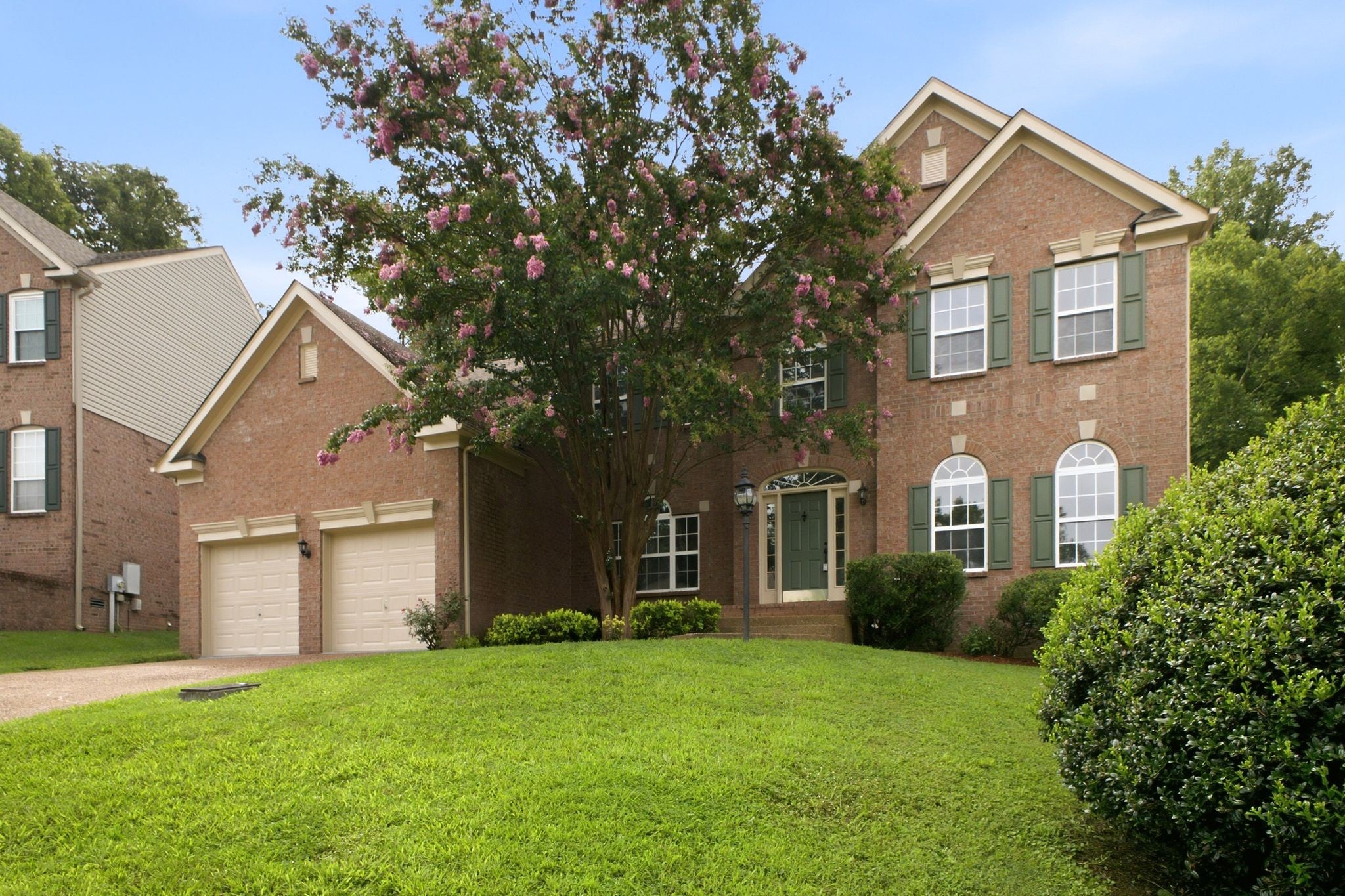 809 Holt Grove Ct
