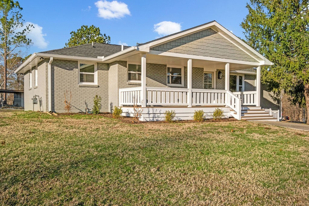 2433 Kimberly Dr