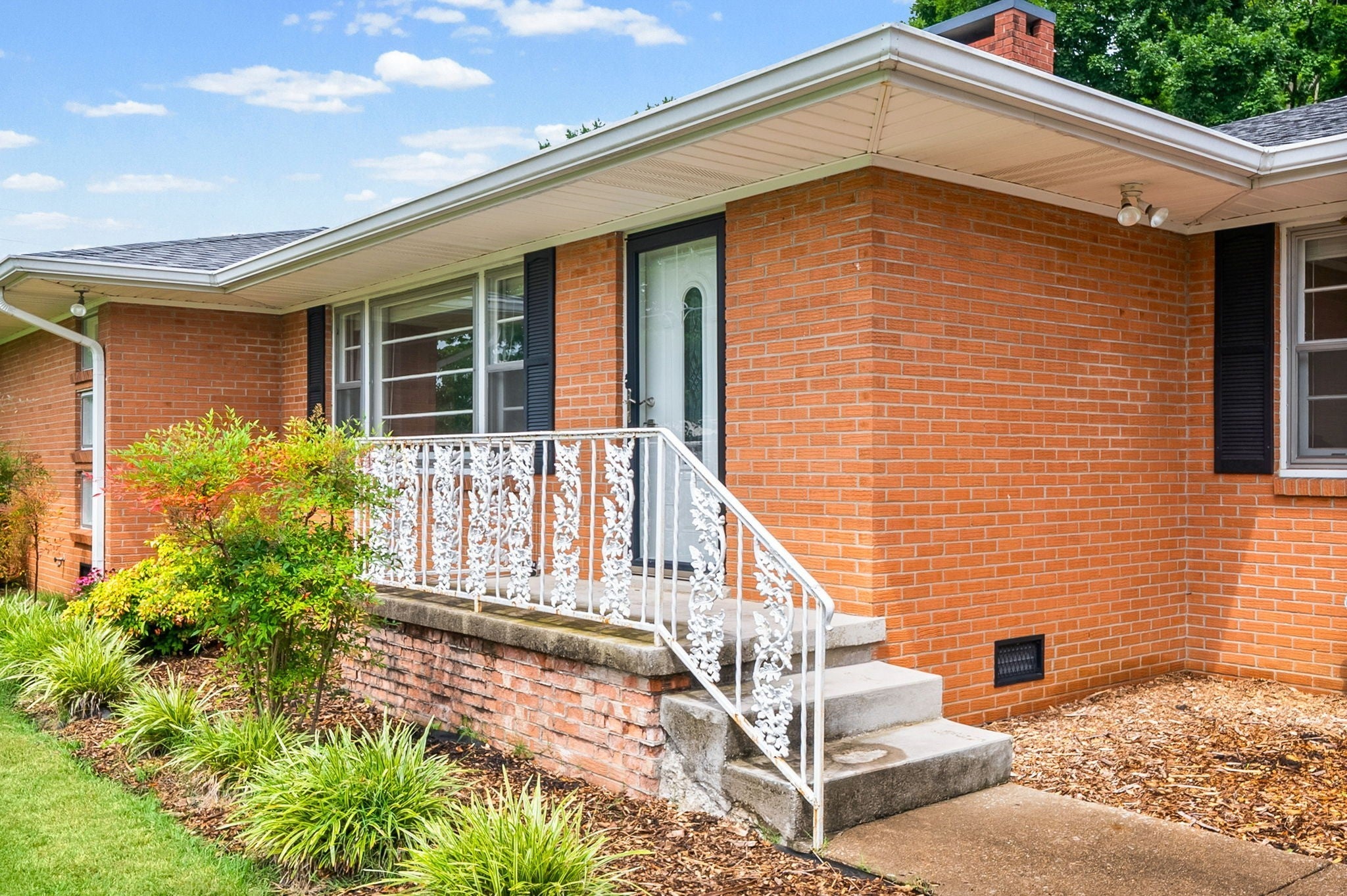 3424 Leland Cir