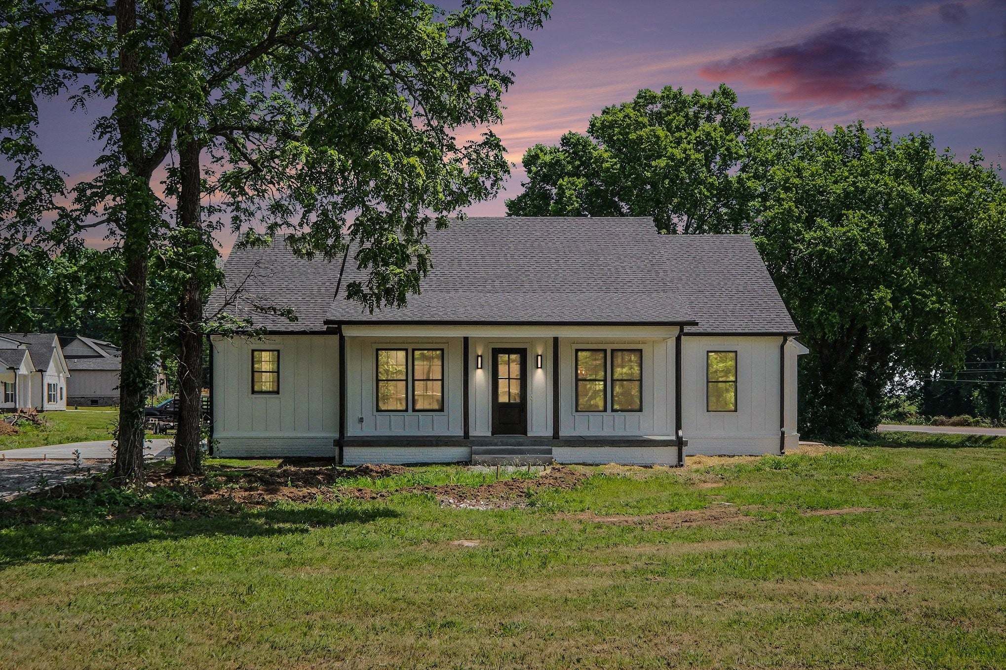 1798 Twin Caves Dr
