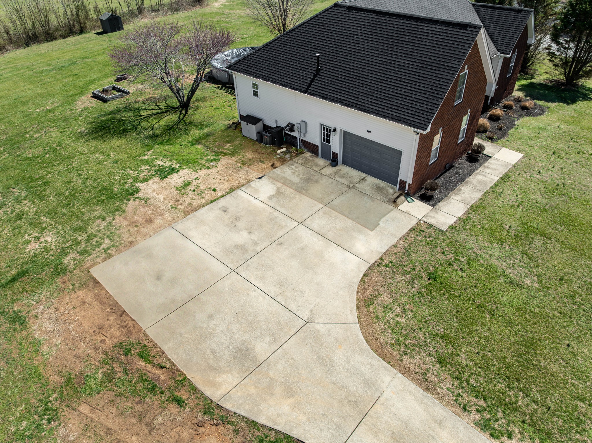 3029 Meadowview Ct