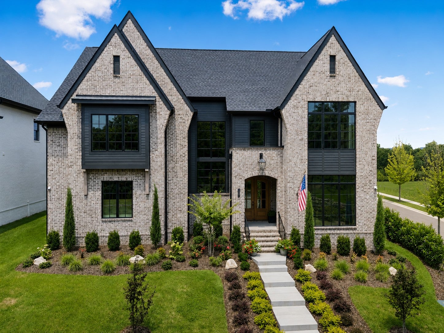4-bed listing at 2950 Del Rio Pike, Franklin