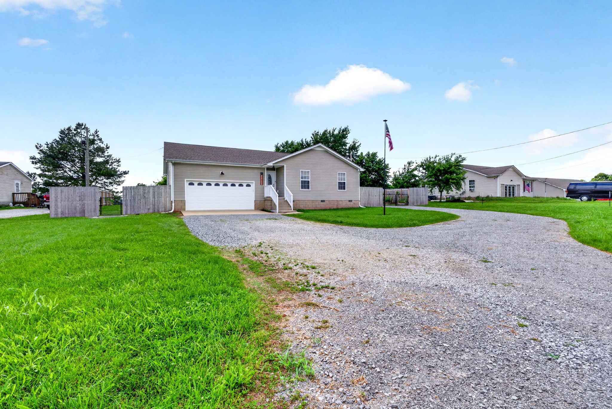 3255 Gracey Herndon Rd