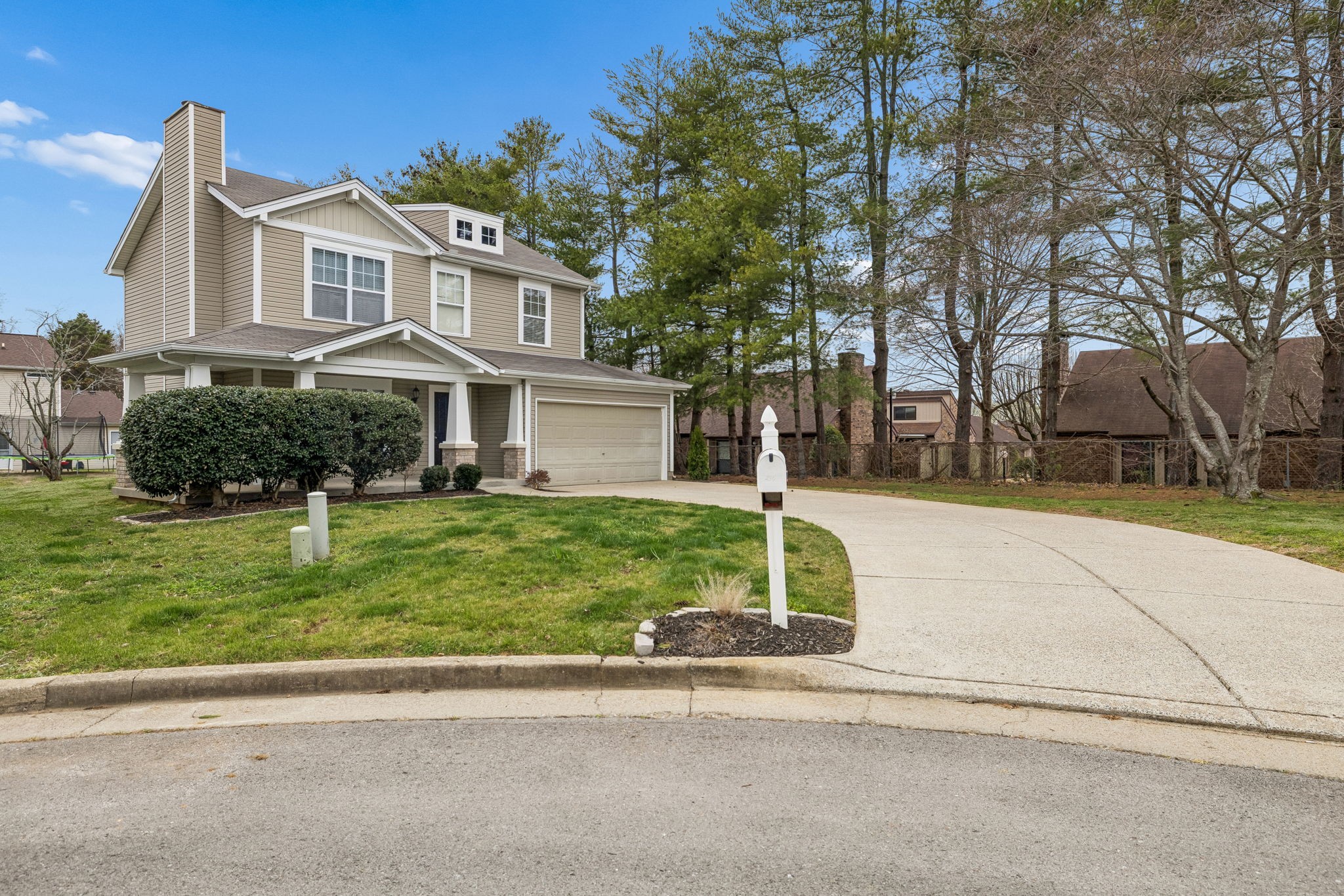 2317 Crescent Valley Pl