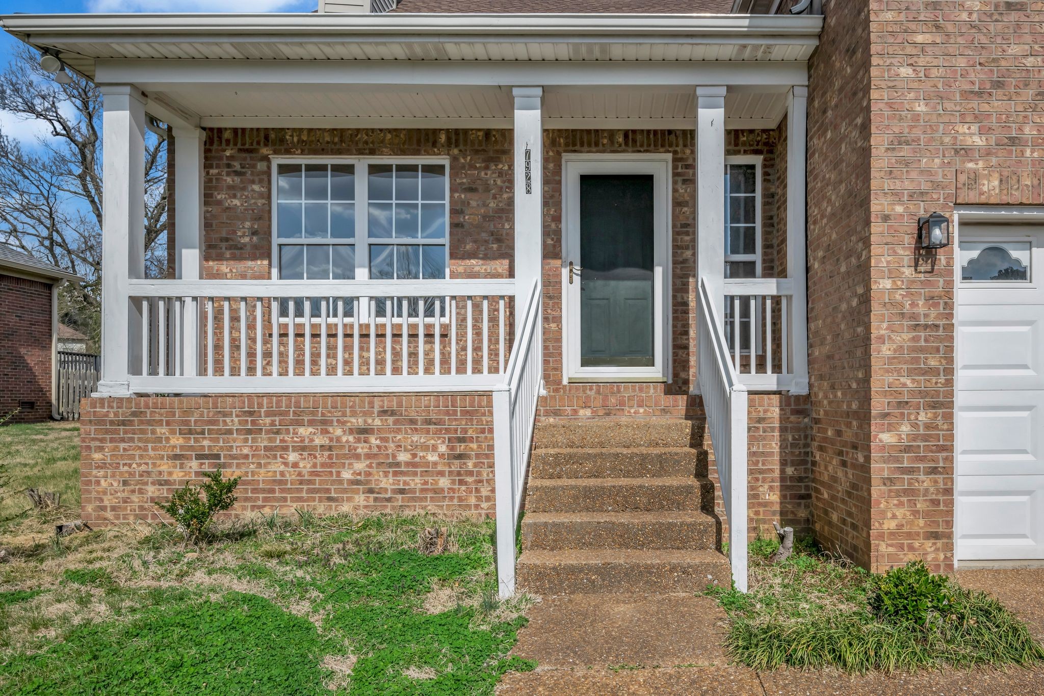 7928 Boone Trce