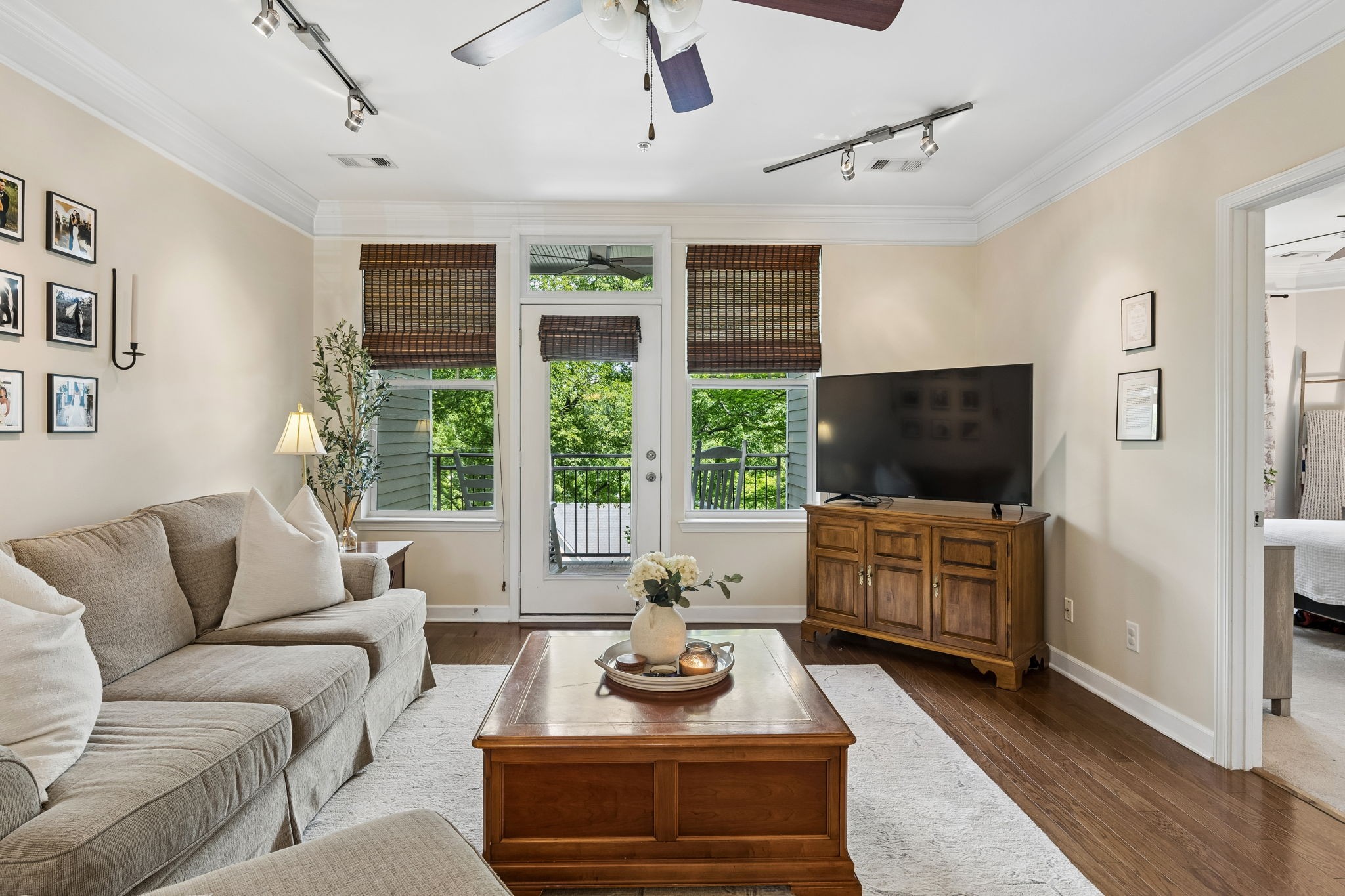 2310 Elliott Ave 125