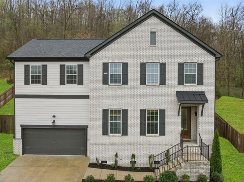 1006 Chisolm Trl Goodlettsville TN 37072