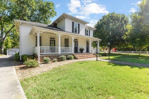 250 15th Street NW