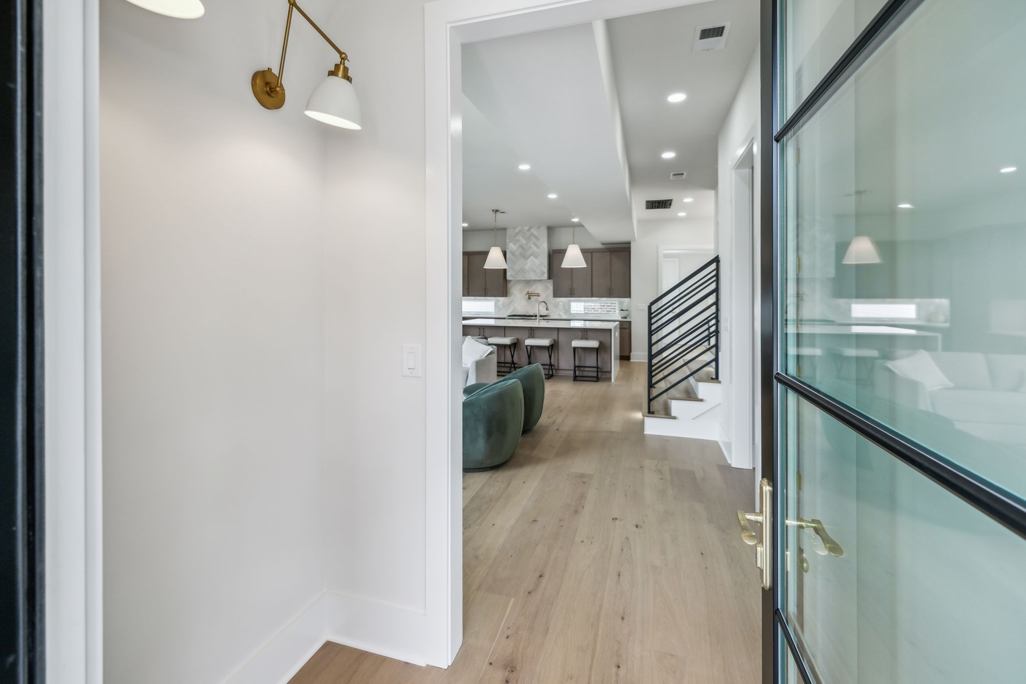102 Battlefield Dr